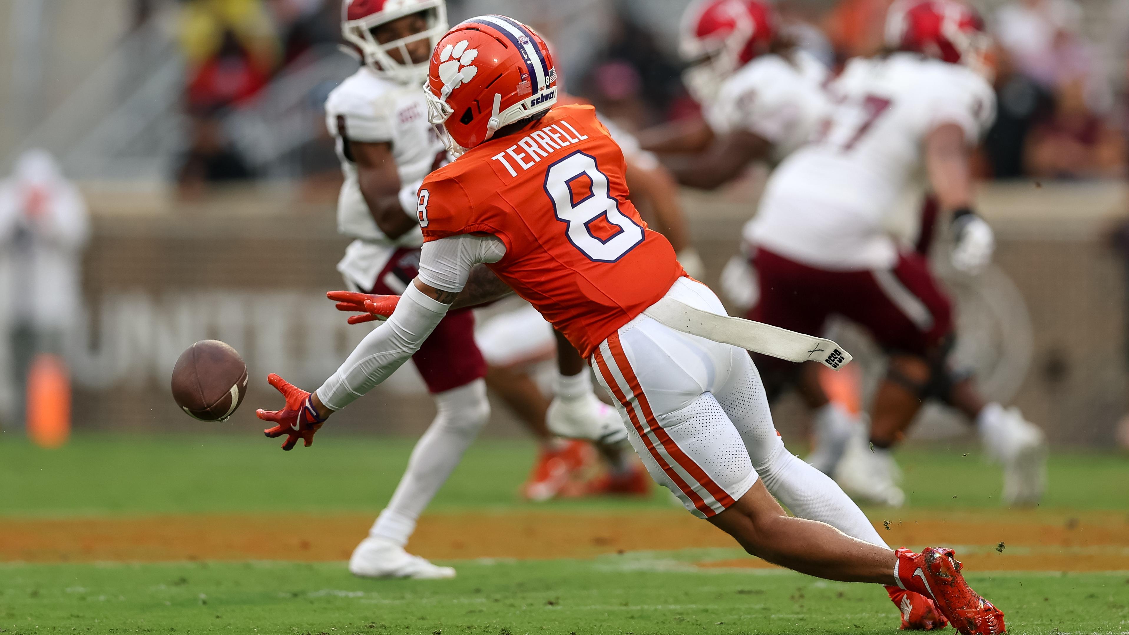 Troy v Clemson