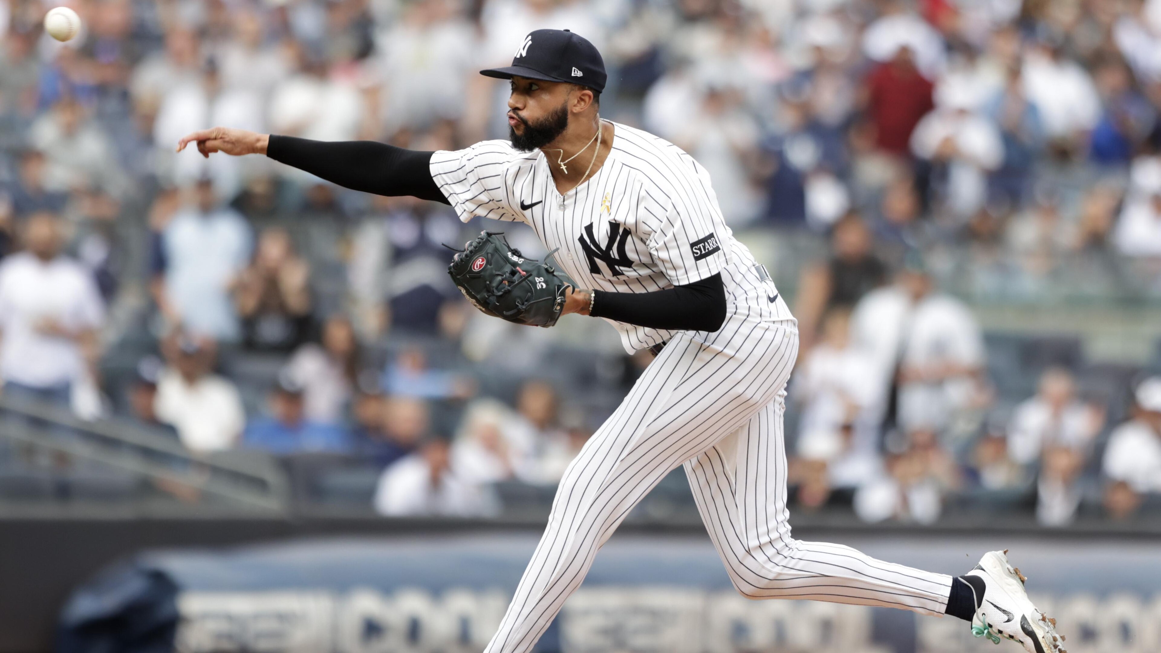 Toronto Blue Jays v New York Yankees