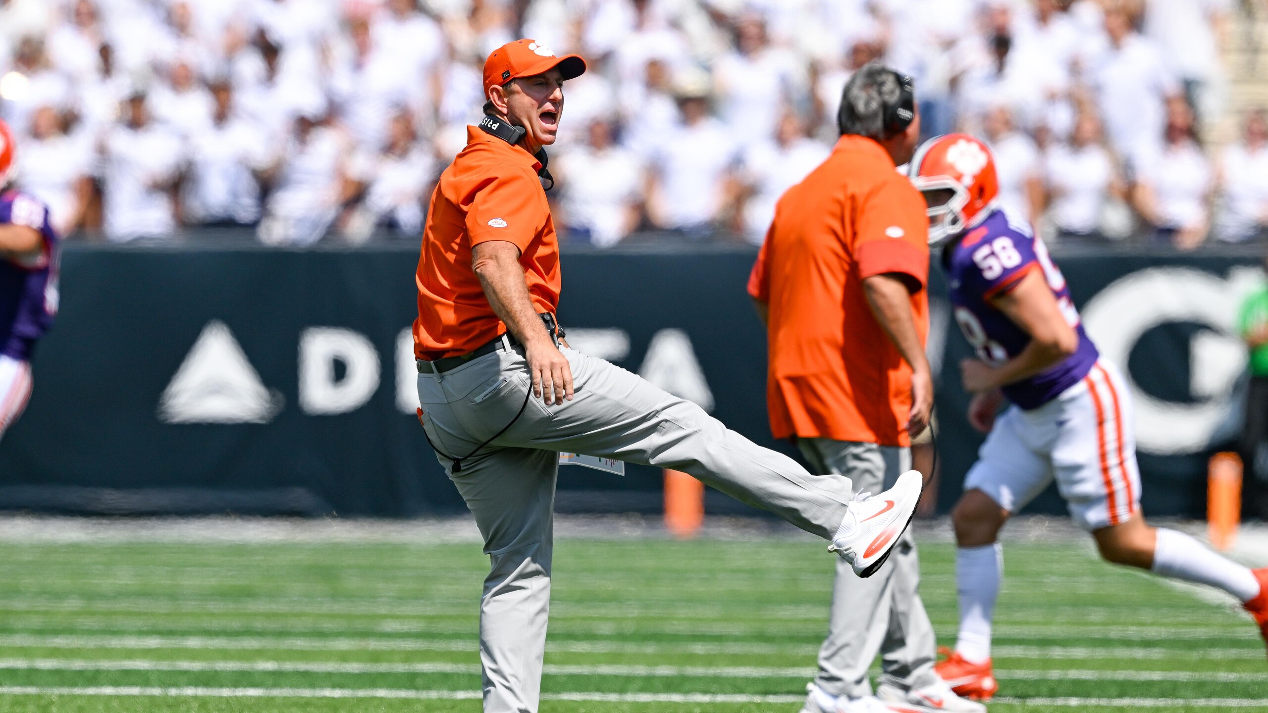 COLLEGE FOOTBALL: SEP 13 Clemson at Georgia Tech