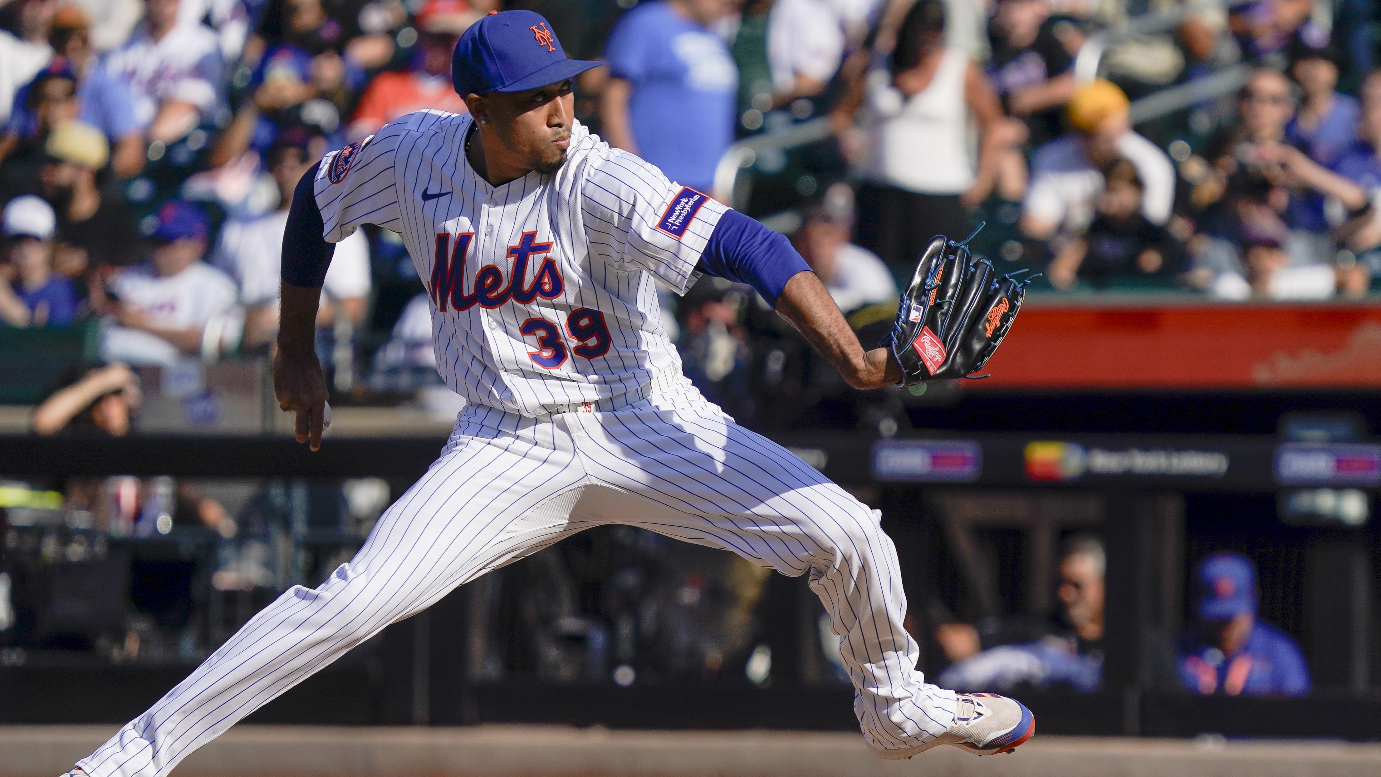 Texas Rangers v New York Mets