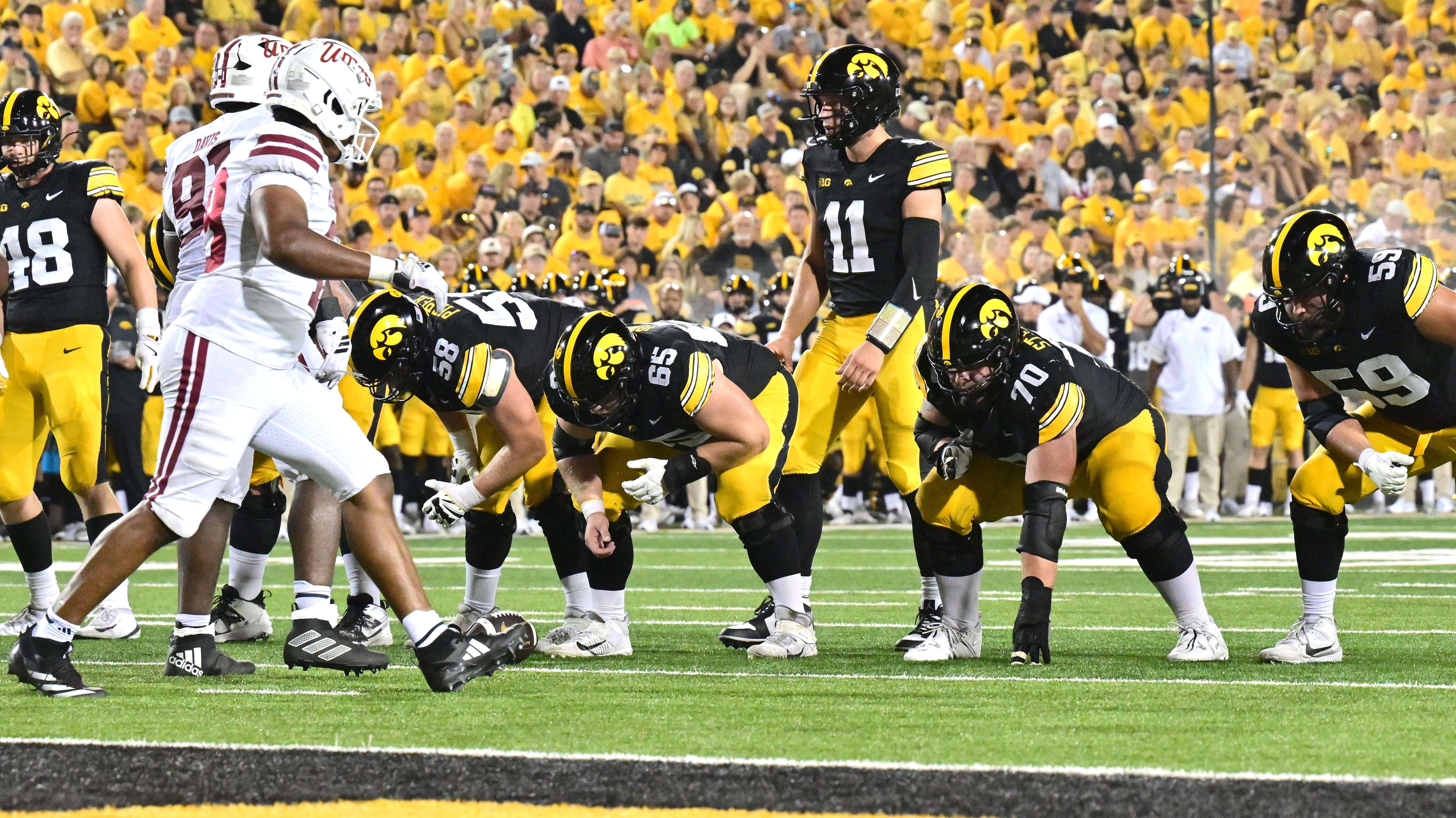 COLLEGE FOOTBALL: SEP 13 Massachusetts at Iowa