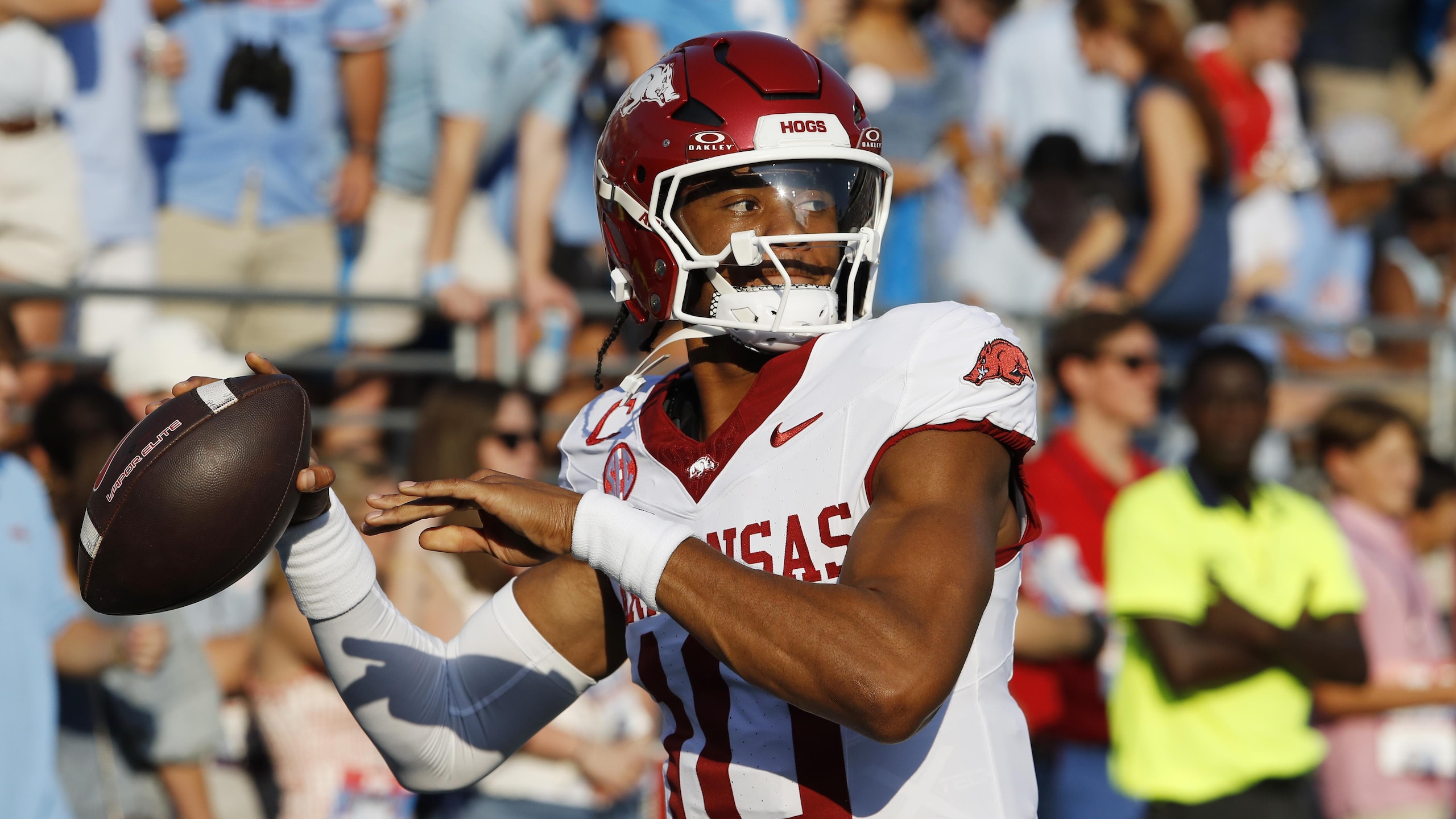 COLLEGE FOOTBALL: SEP 13 Arkansas at Ole Miss COLLEGE FOOTBALL: SEP 13 Arkansas at Ole Miss