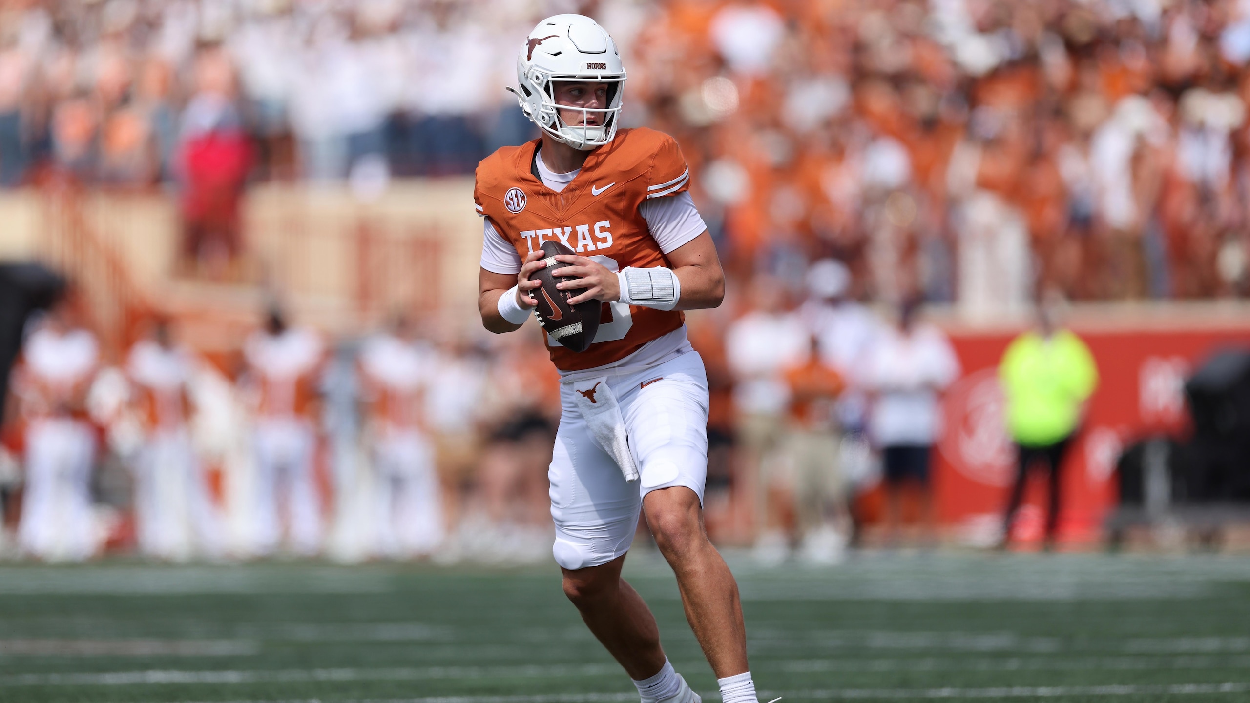 UTEP v Texas
