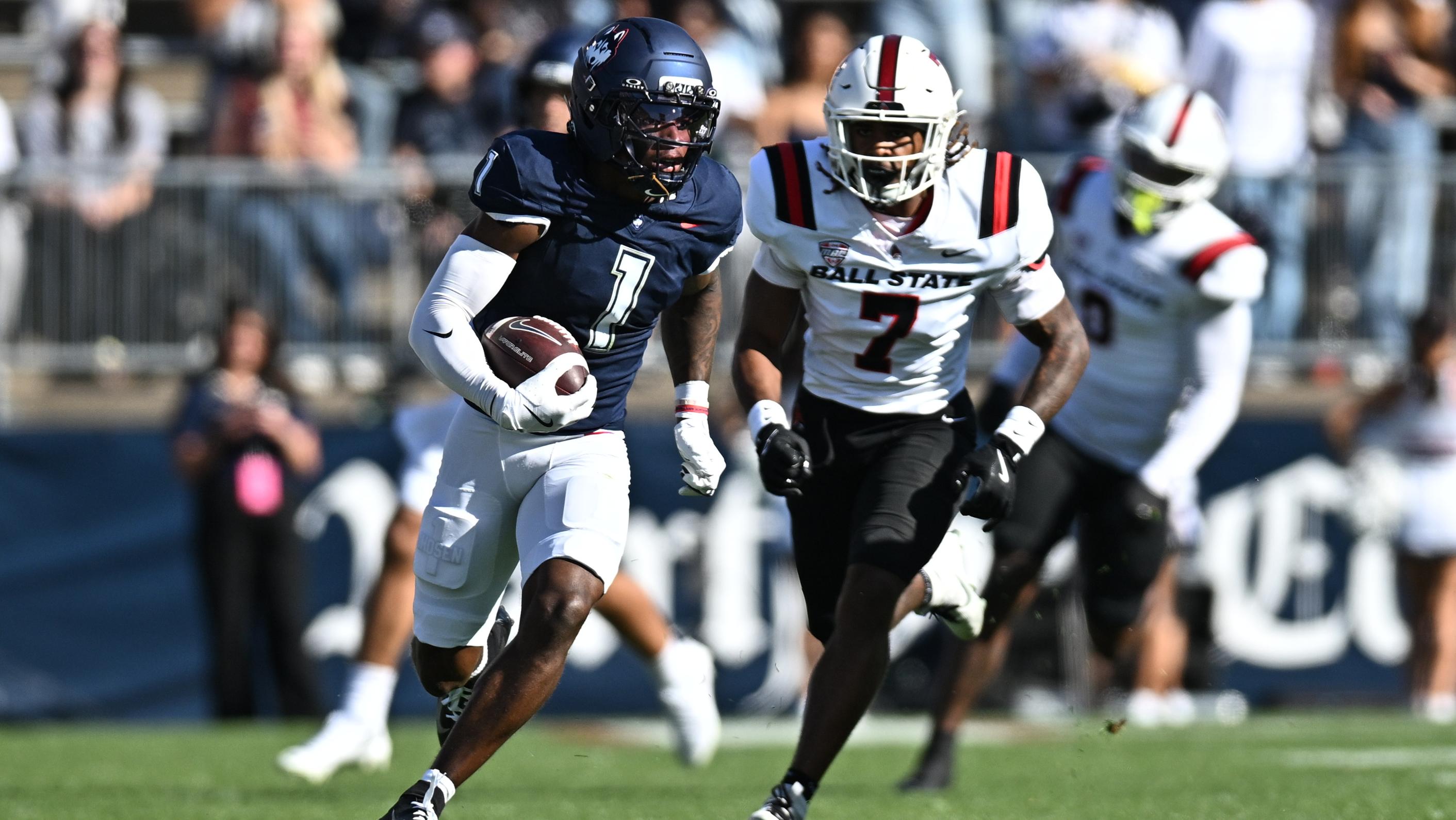 COLLEGE FOOTBALL: SEP 20 Ball State at UConn