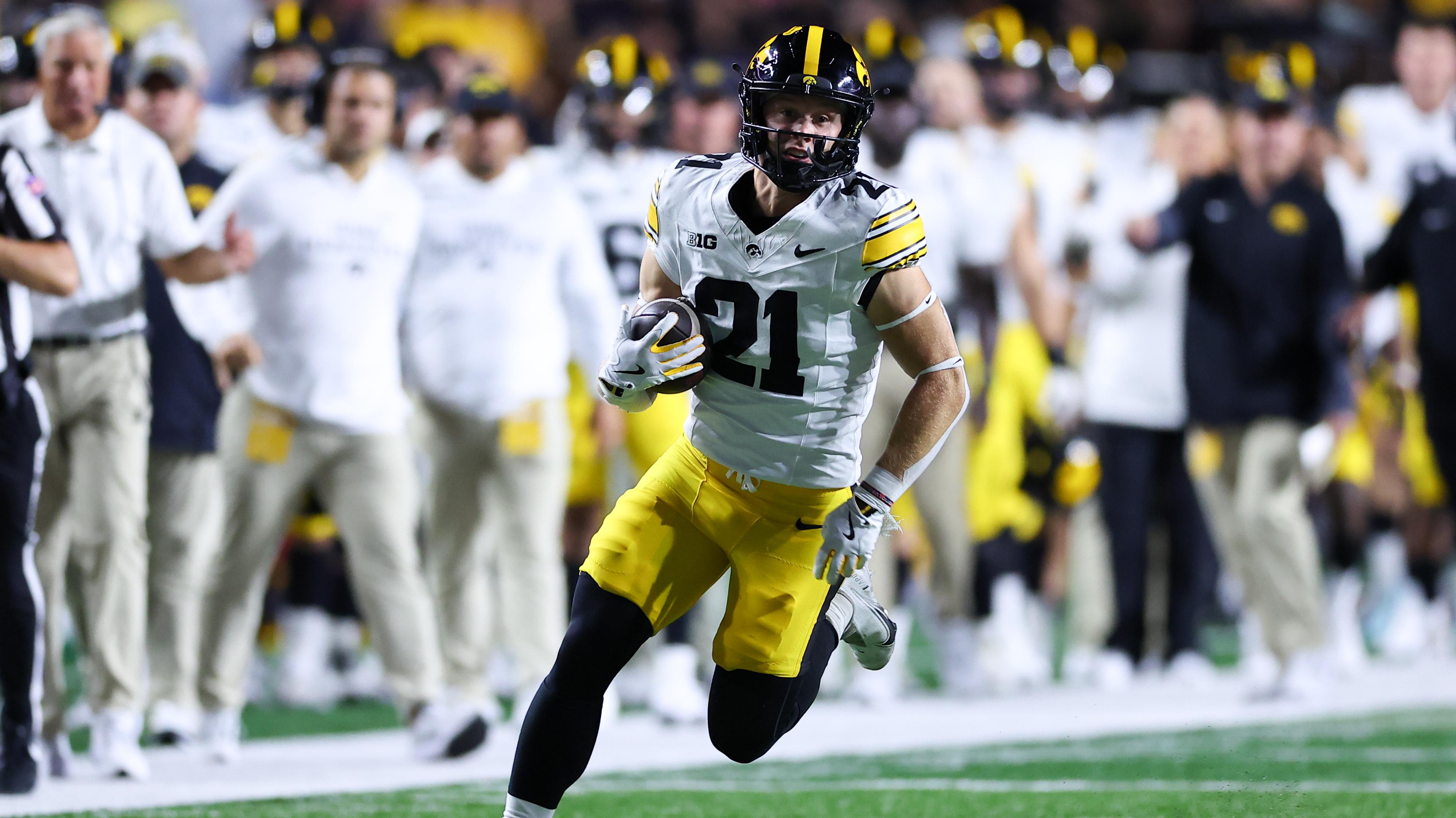 COLLEGE FOOTBALL: SEP 19 Iowa at Rutgers