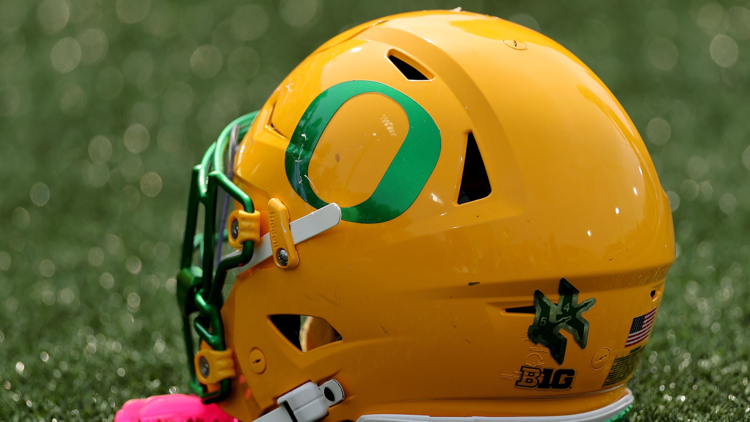 Oregon v Northwestern Oregon v Northwestern