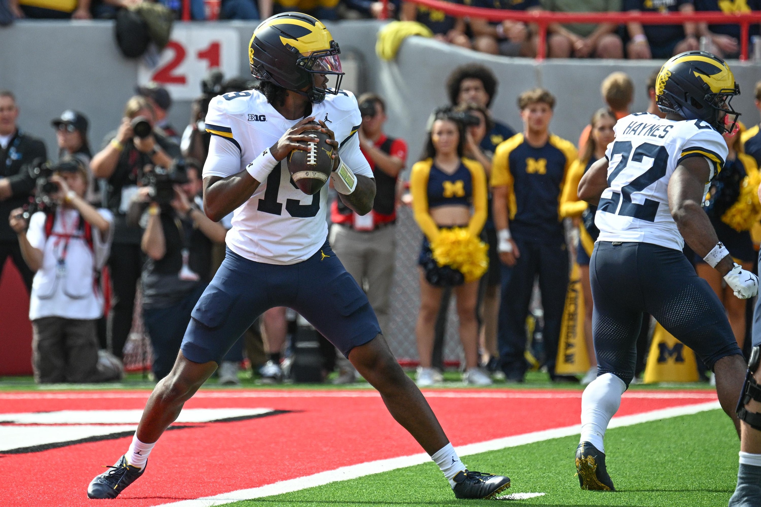 Michigan v Nebraska Michigan v Nebraska