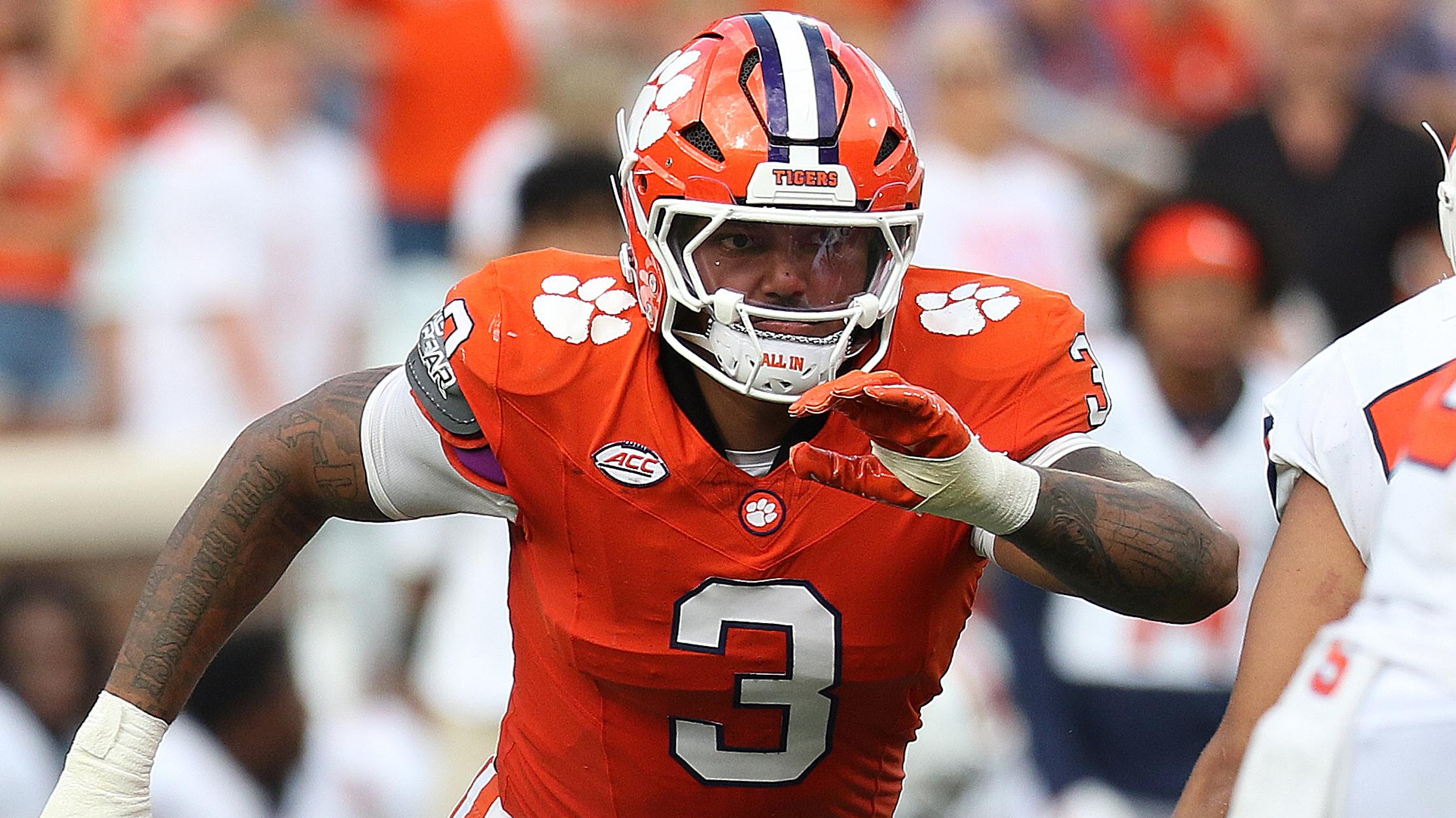 COLLEGE FOOTBALL: SEP 20 Syracuse at Clemson