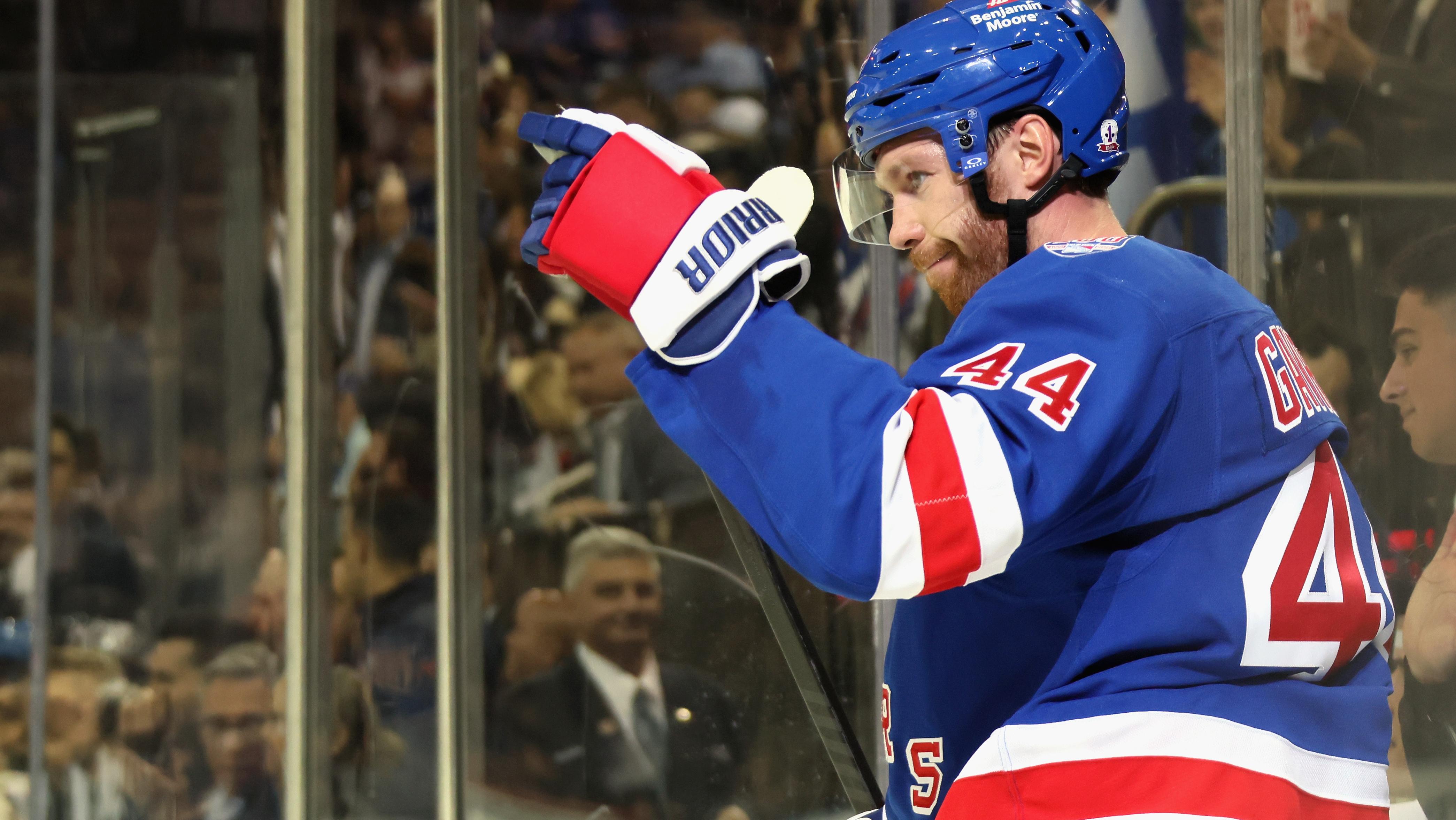 Boston Bruins v New York Rangers