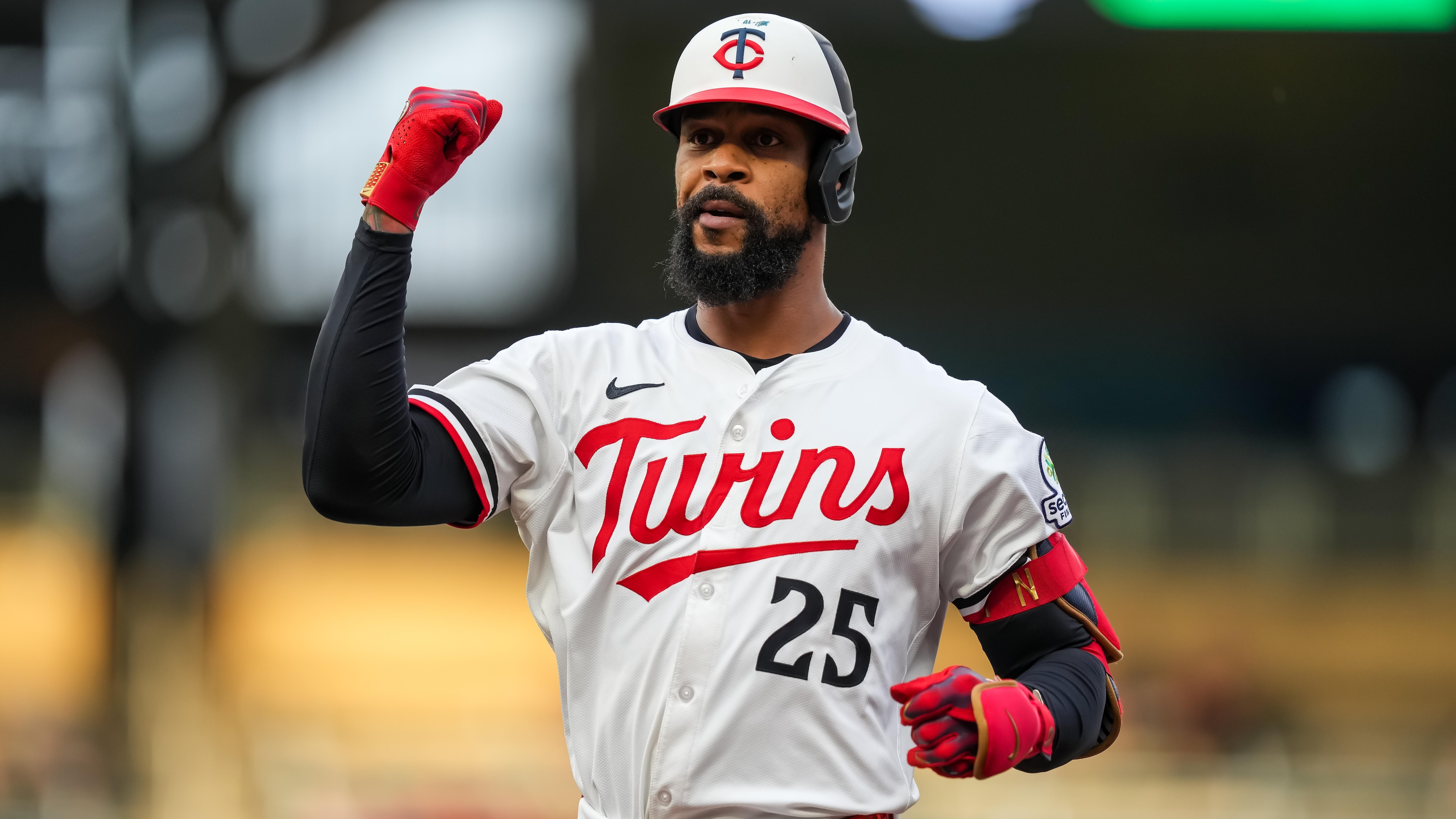 Arizona Diamondbacks v Minnesota Twins Arizona Diamondbacks v Minnesota Twins