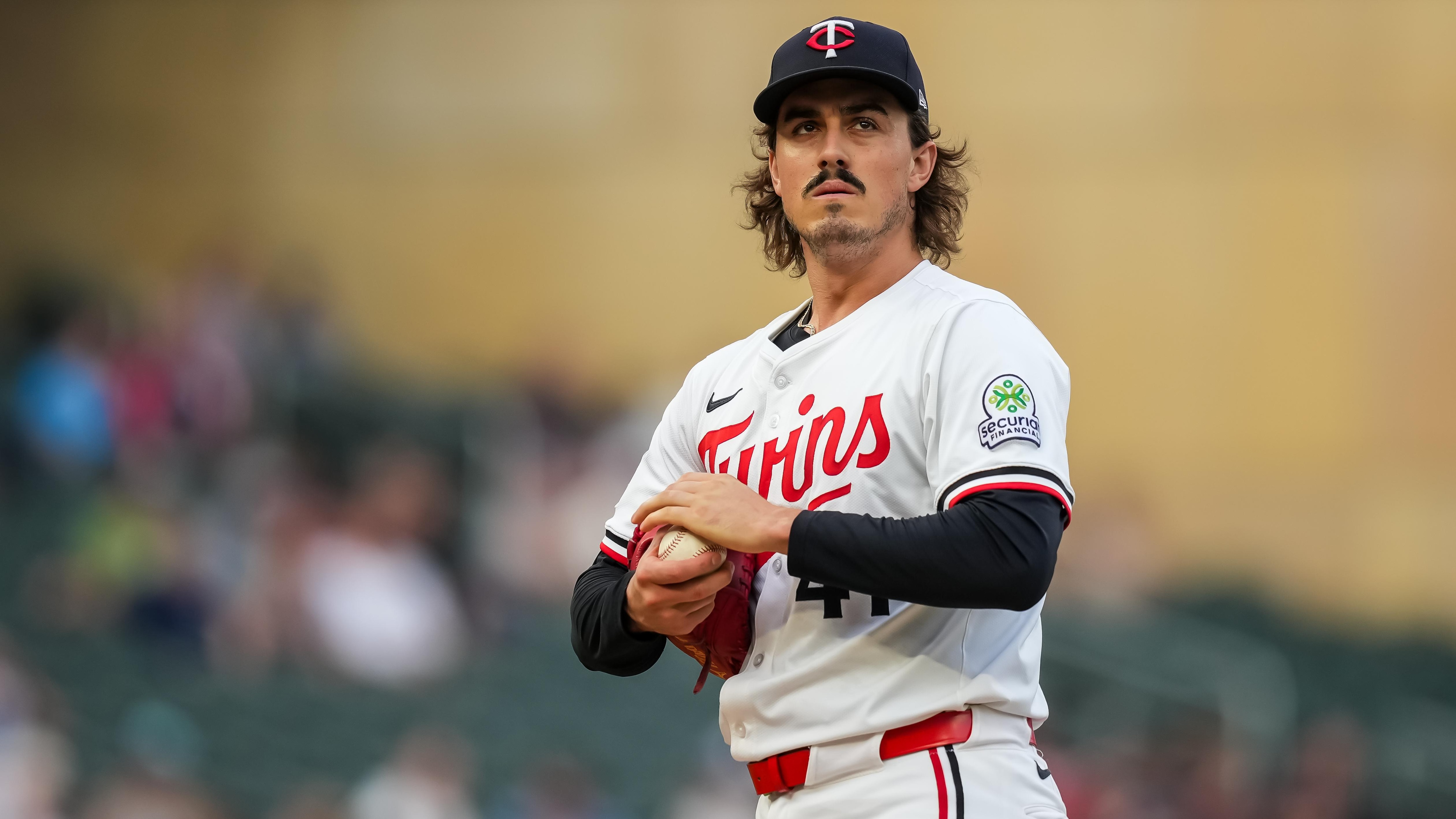 Arizona Diamondbacks v Minnesota Twins Arizona Diamondbacks v Minnesota Twins