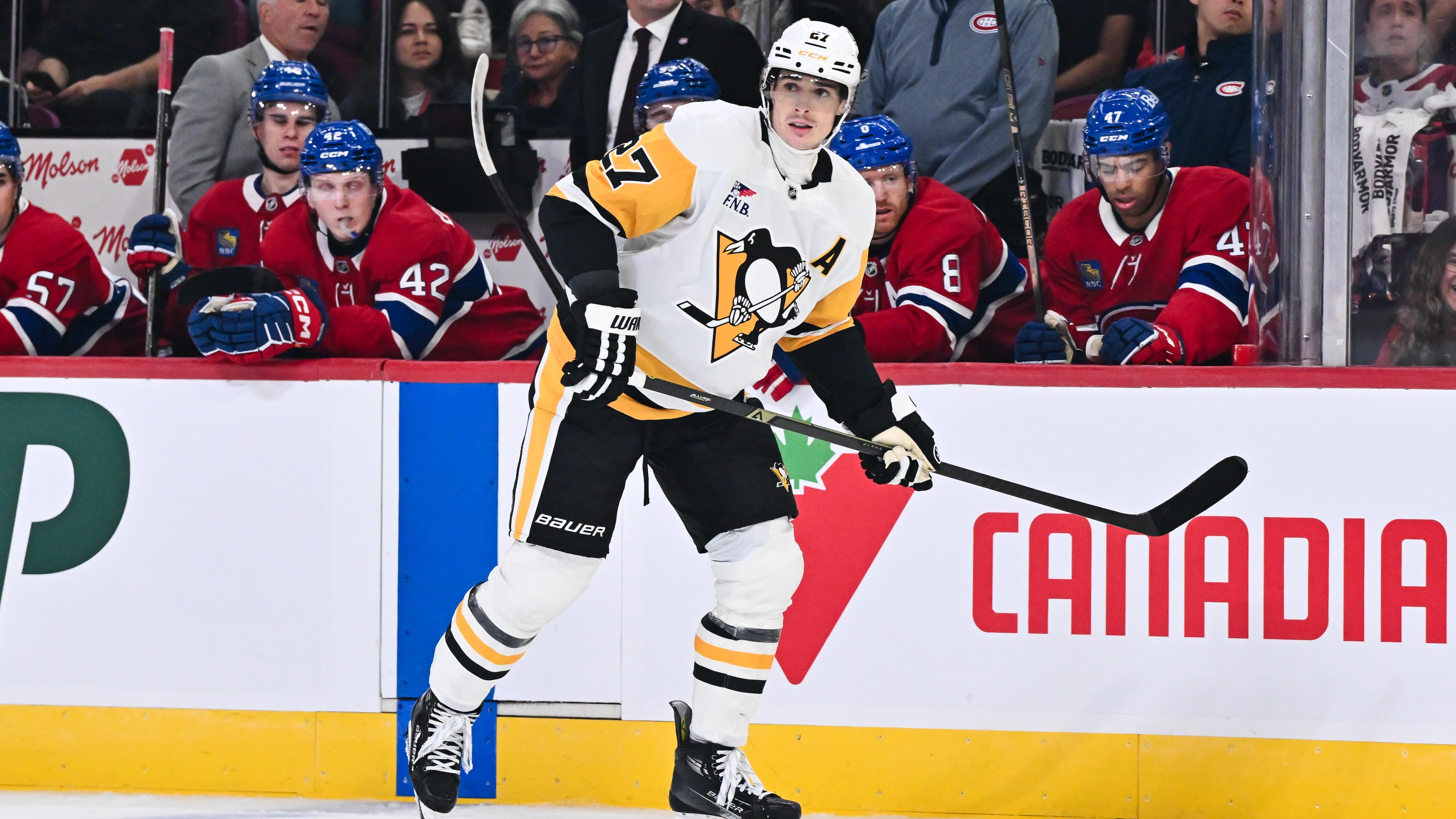 Pittsburgh Penguins v Montreal Canadiens