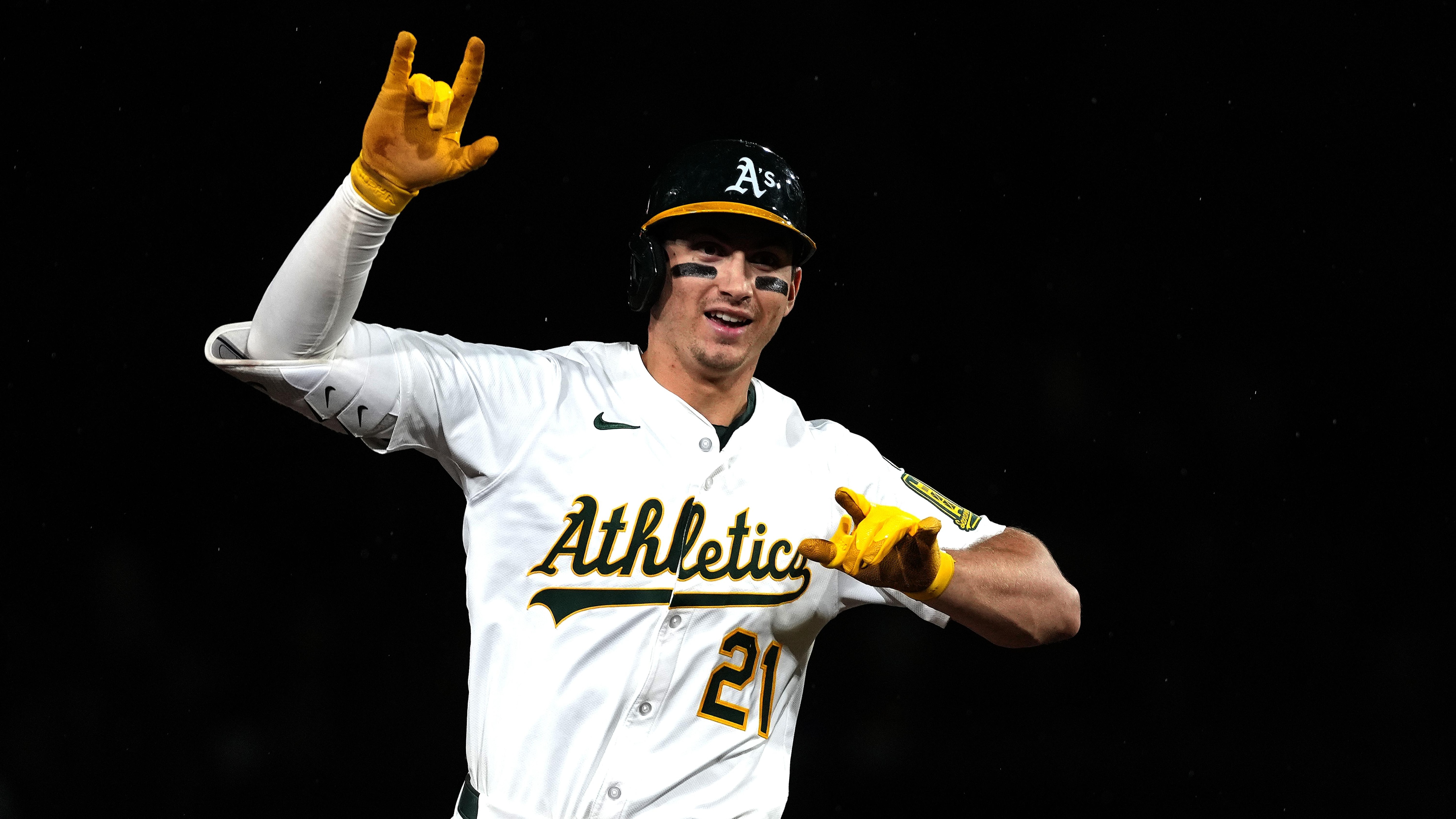 Houston Astros v Athletics