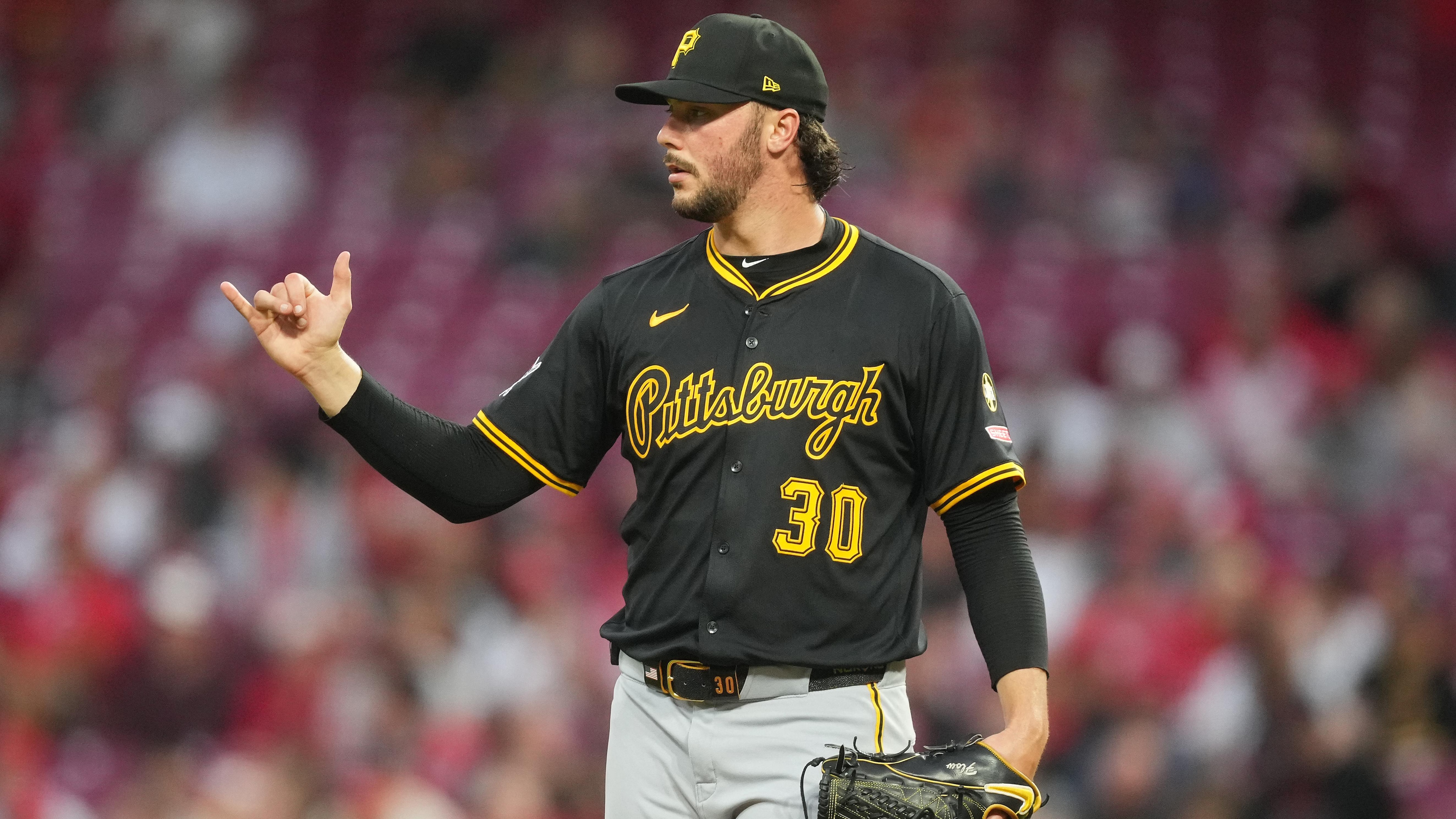 Pittsburgh Pirates v Cincinnati Reds