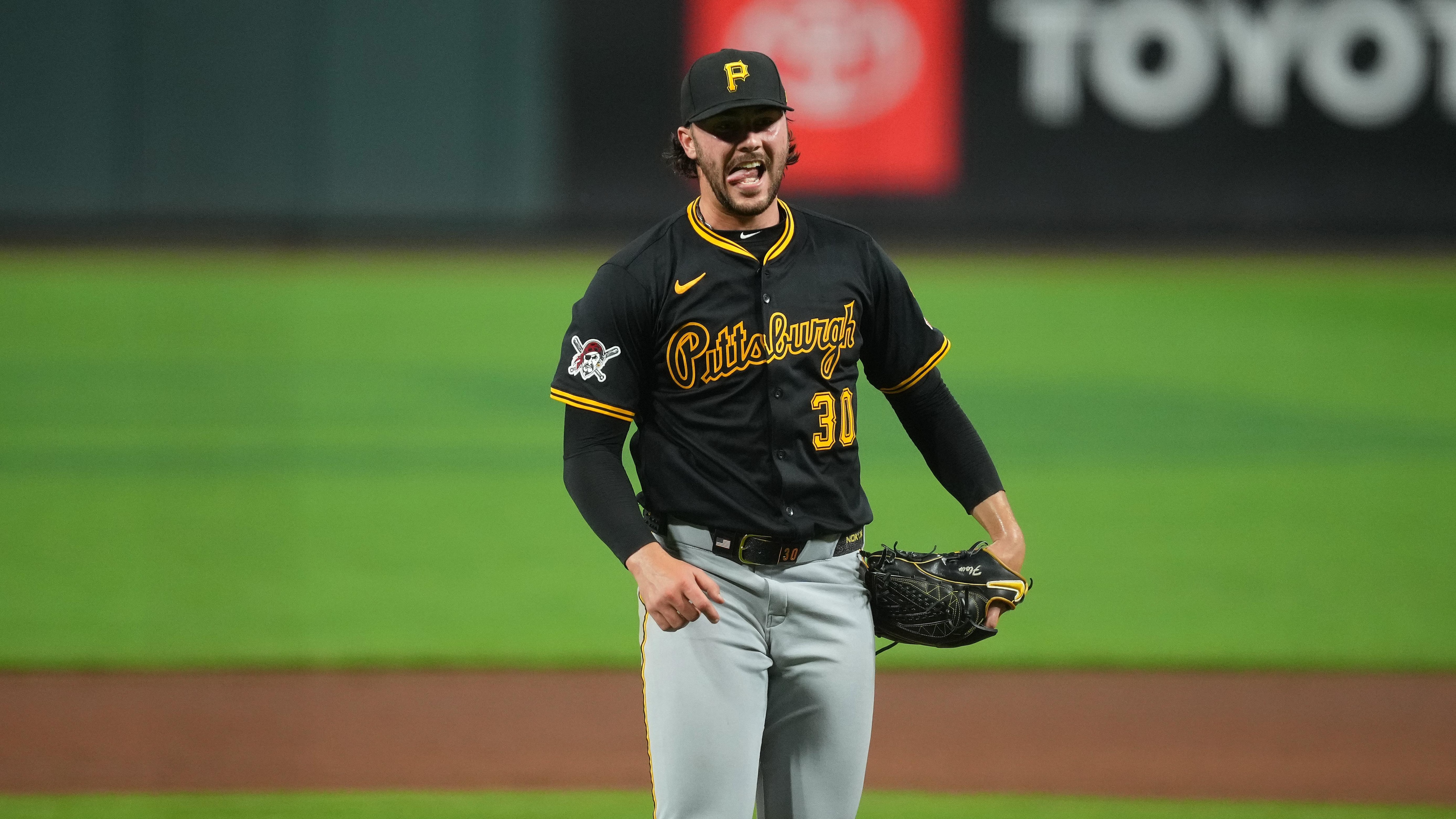 Pittsburgh Pirates v Cincinnati Reds