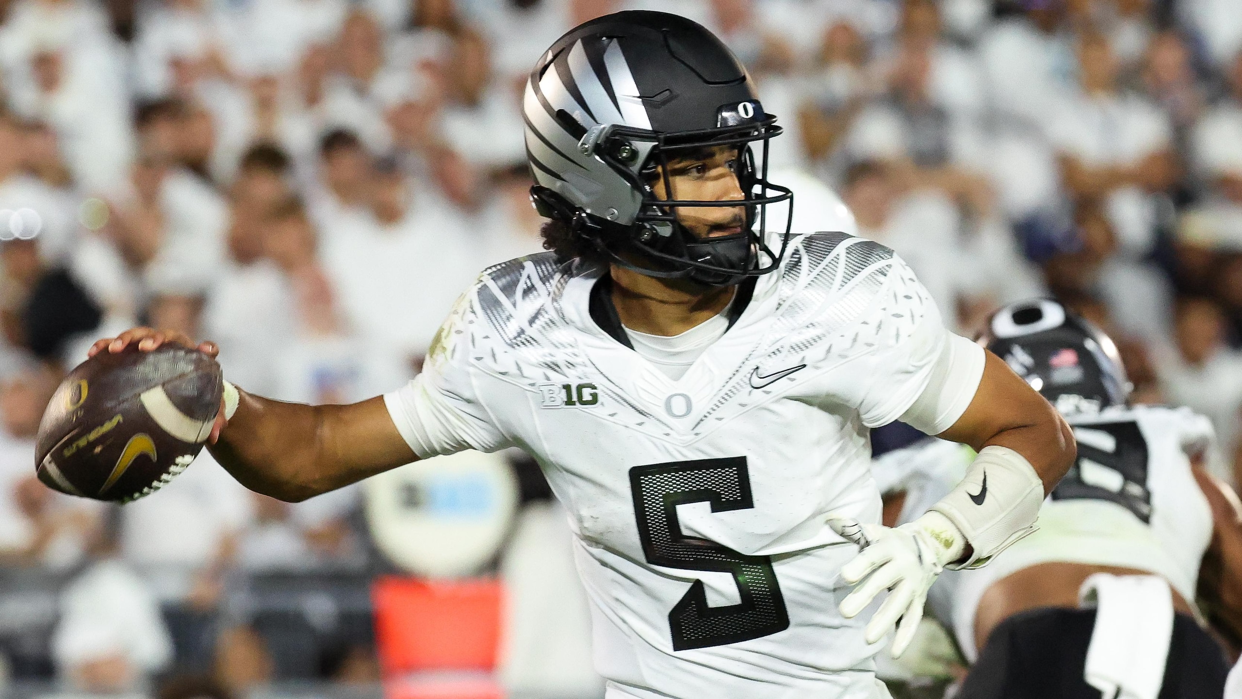 Oregon v Penn State