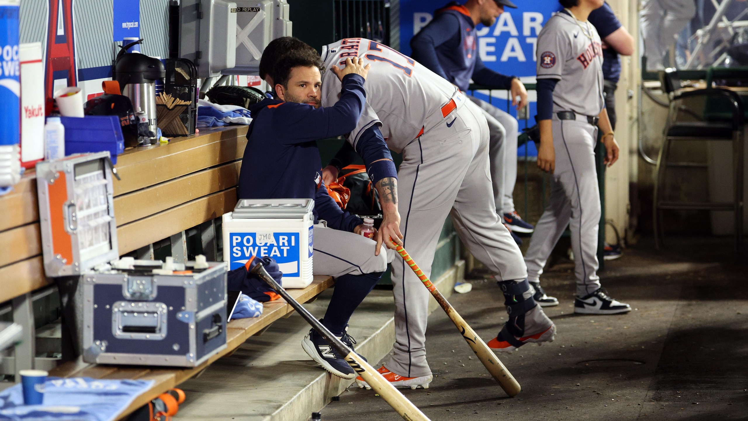 Houston Astros v Los Angeles Angels