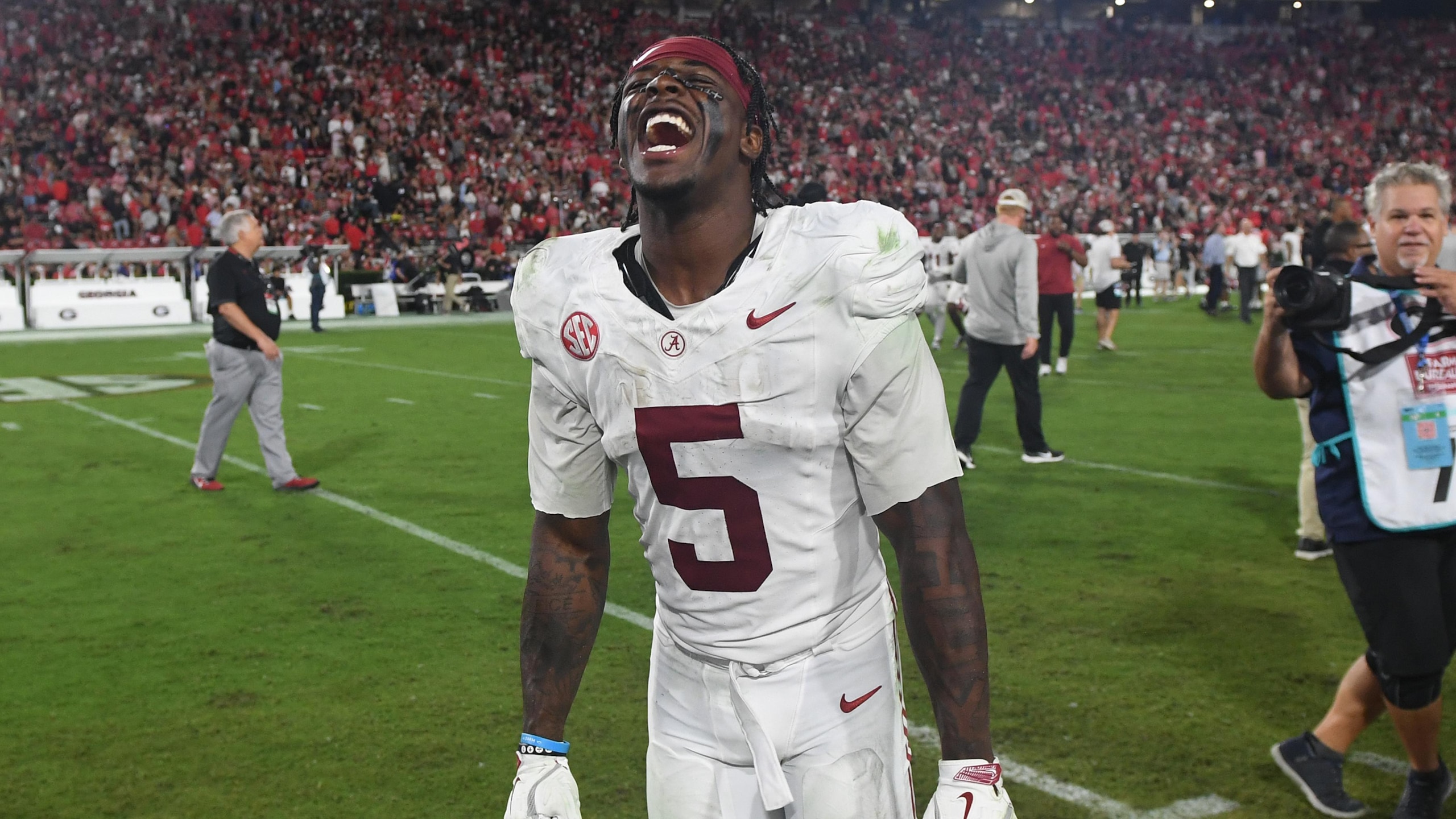 COLLEGE FOOTBALL: SEP 27 Alabama at Georgia COLLEGE FOOTBALL: SEP 27 Alabama at Georgia