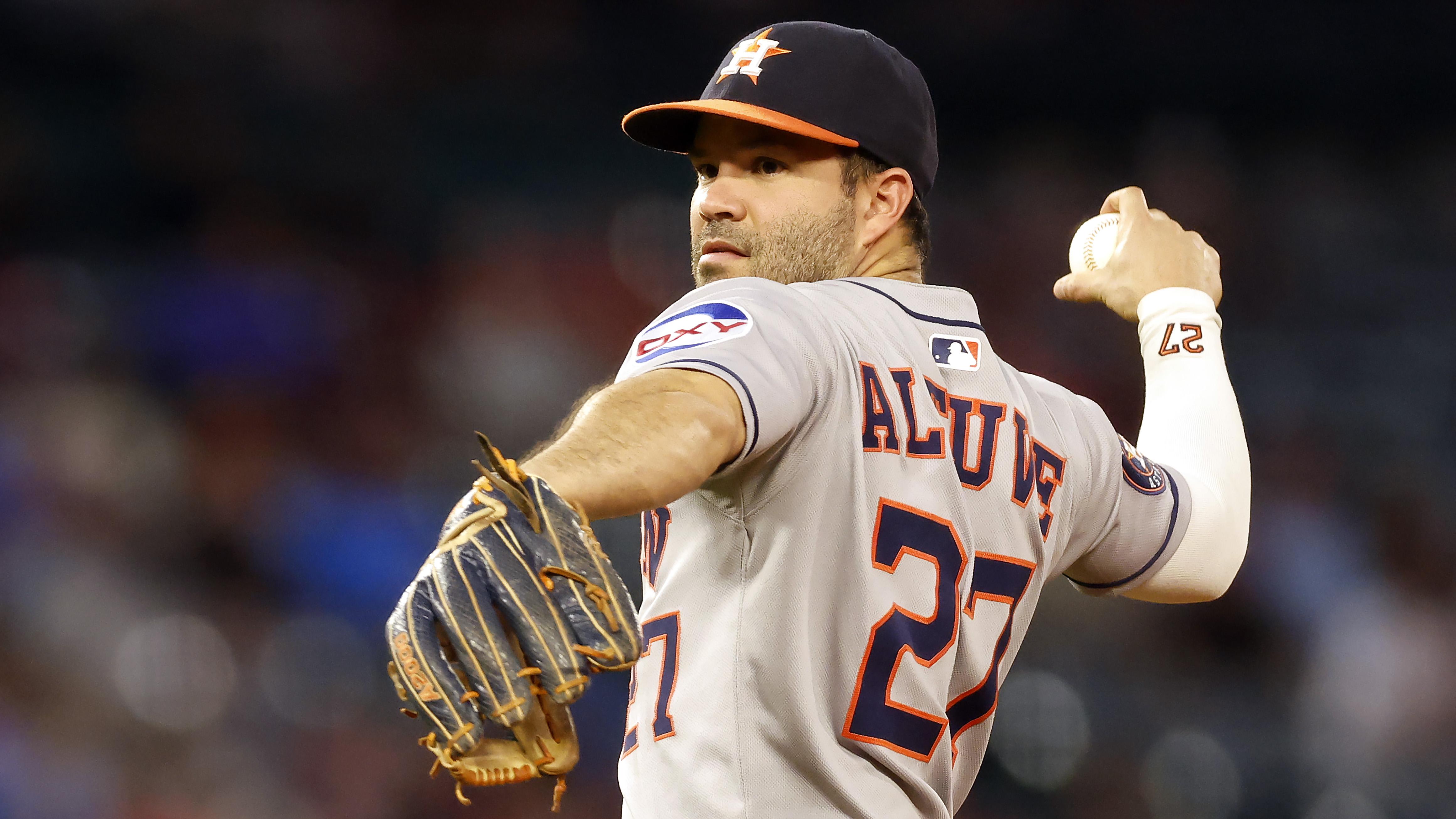 Houston Astros v Los Angeles Angels
