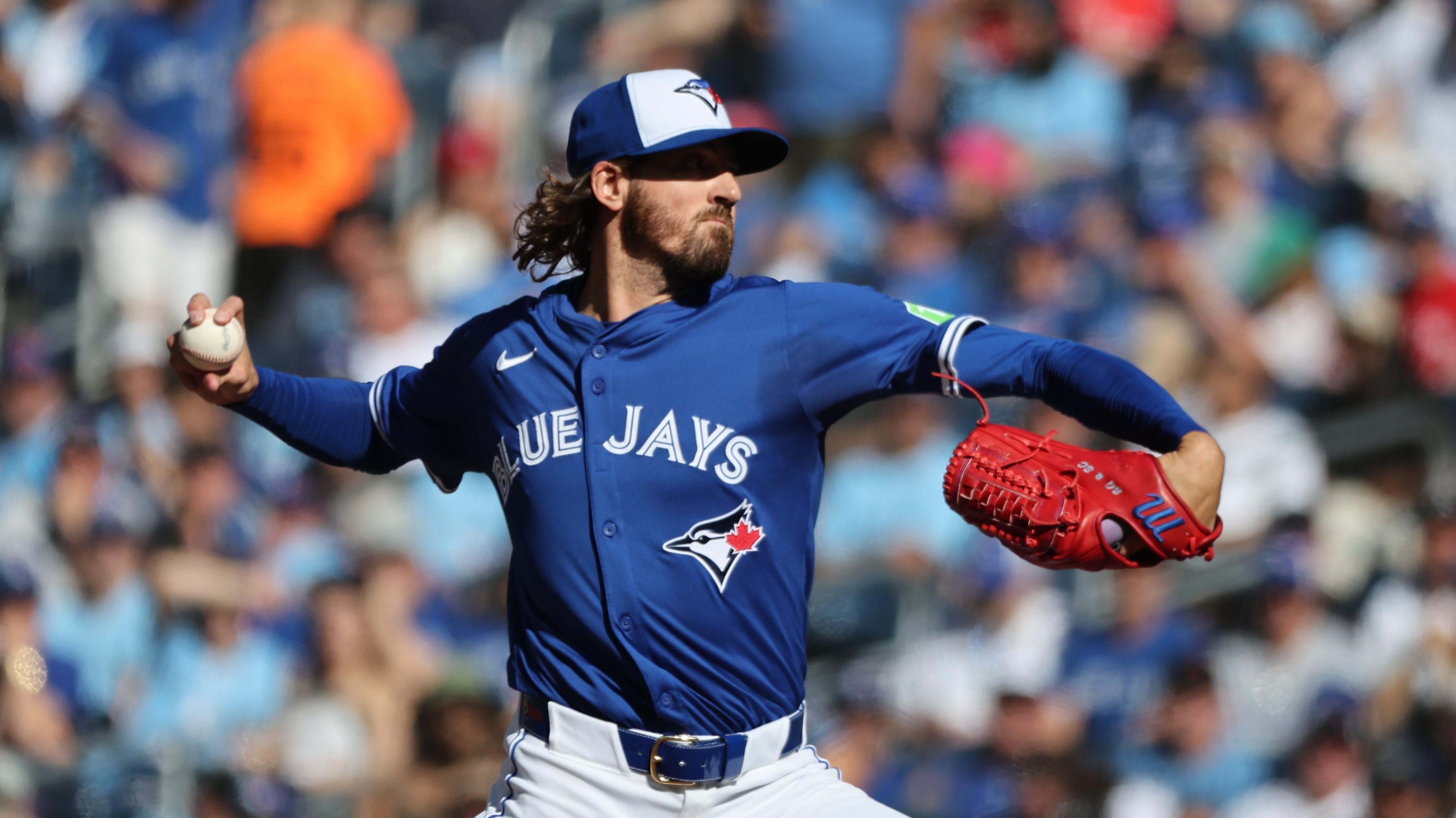 Toronto Blue Jays play the Tampa Bay Rays