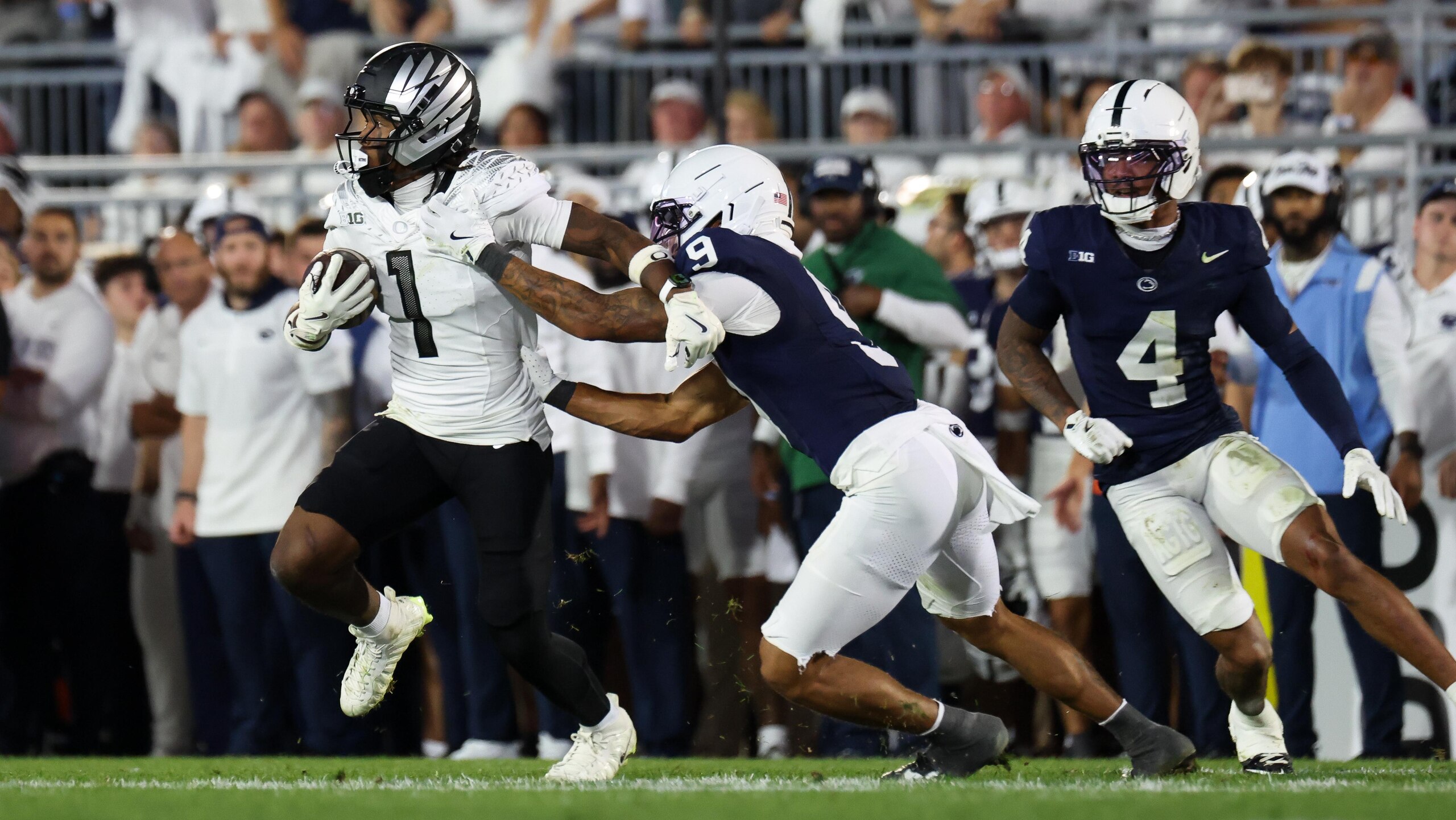 Oregon v Penn State