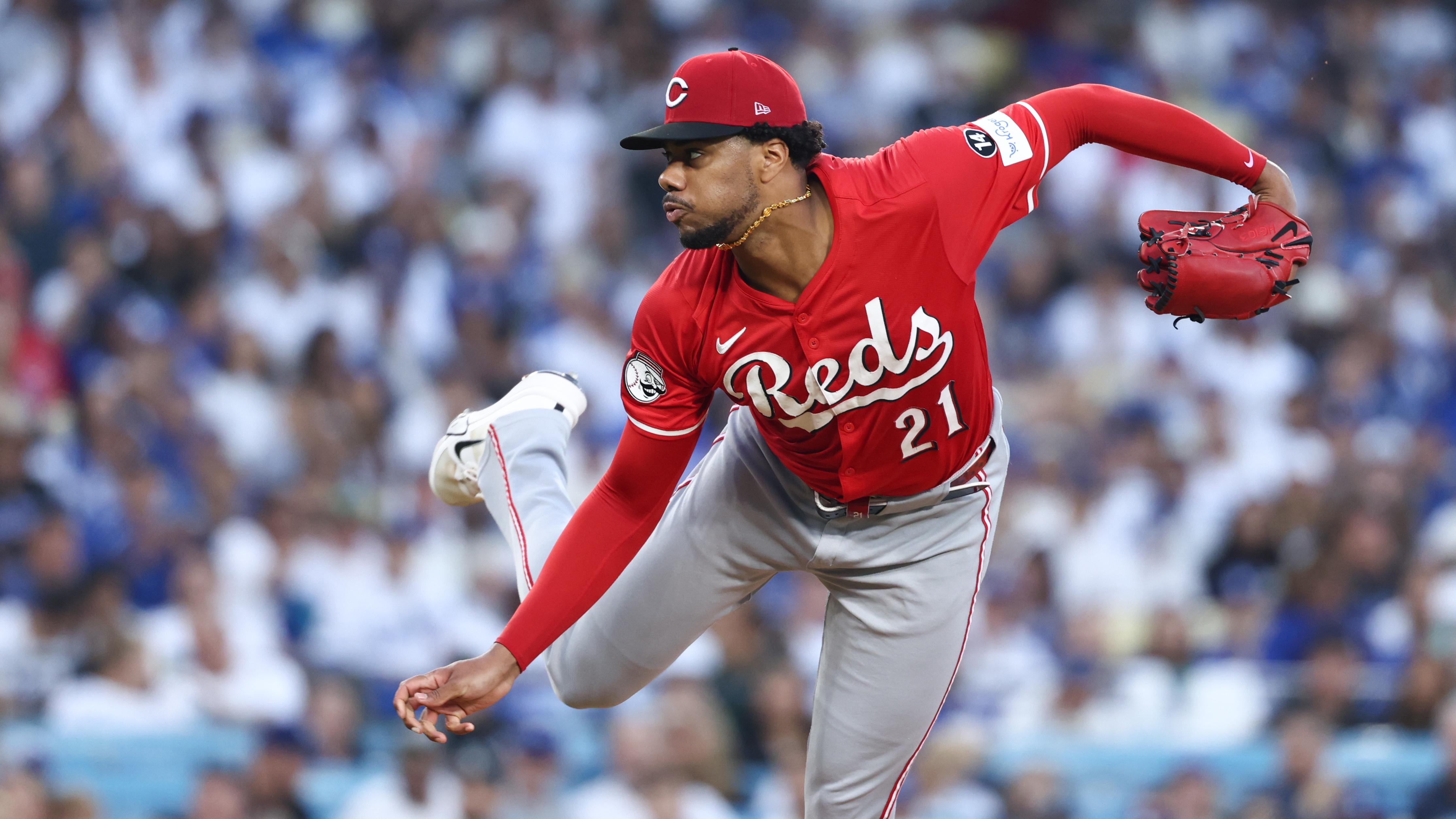 Wild Card Series - Cincinnati Reds v Los Angeles Dodgers - Game 1