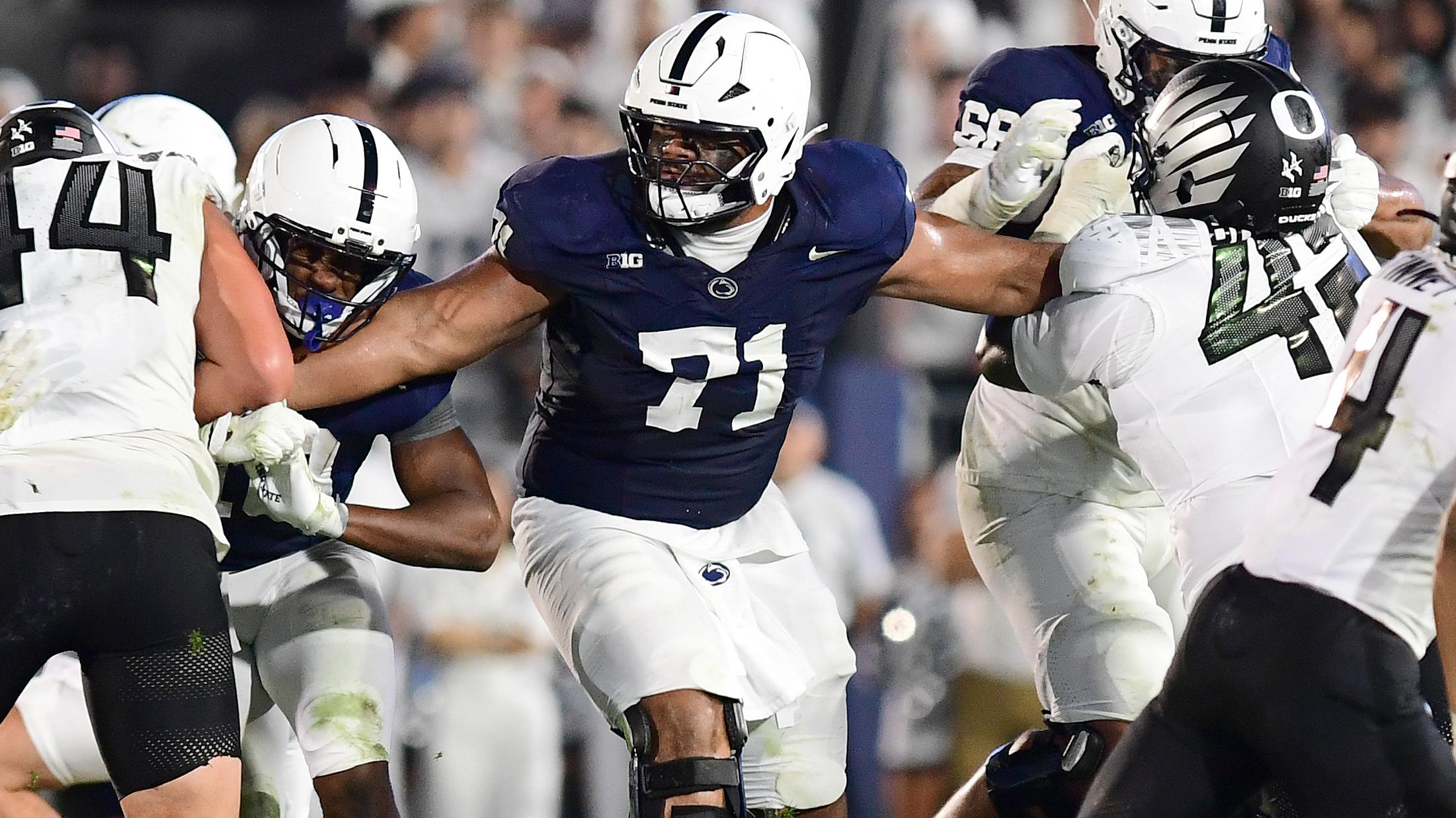 COLLEGE FOOTBALL: SEP 27 Oregon at Penn State