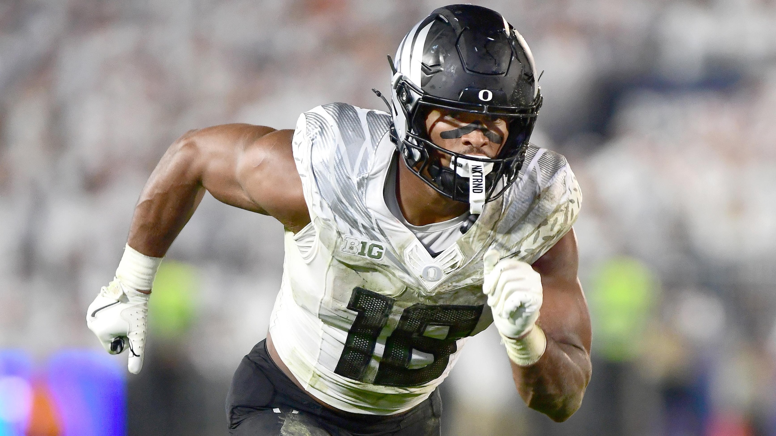COLLEGE FOOTBALL: SEP 27 Oregon at Penn State