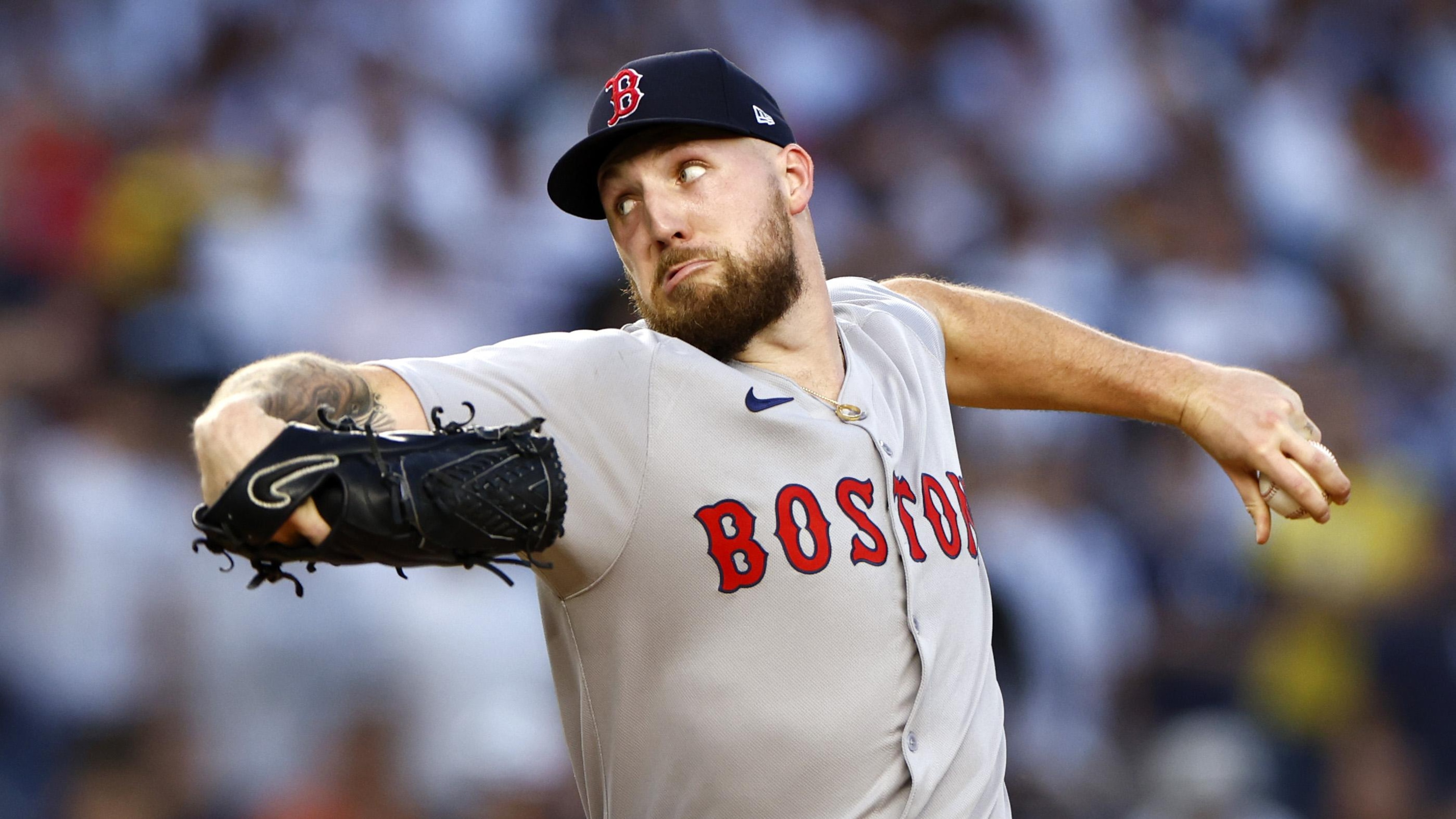 Garrett Crochet knew Alex Cora trusted him, and he delivered: 11 Ks, one run, and a Game 1 win