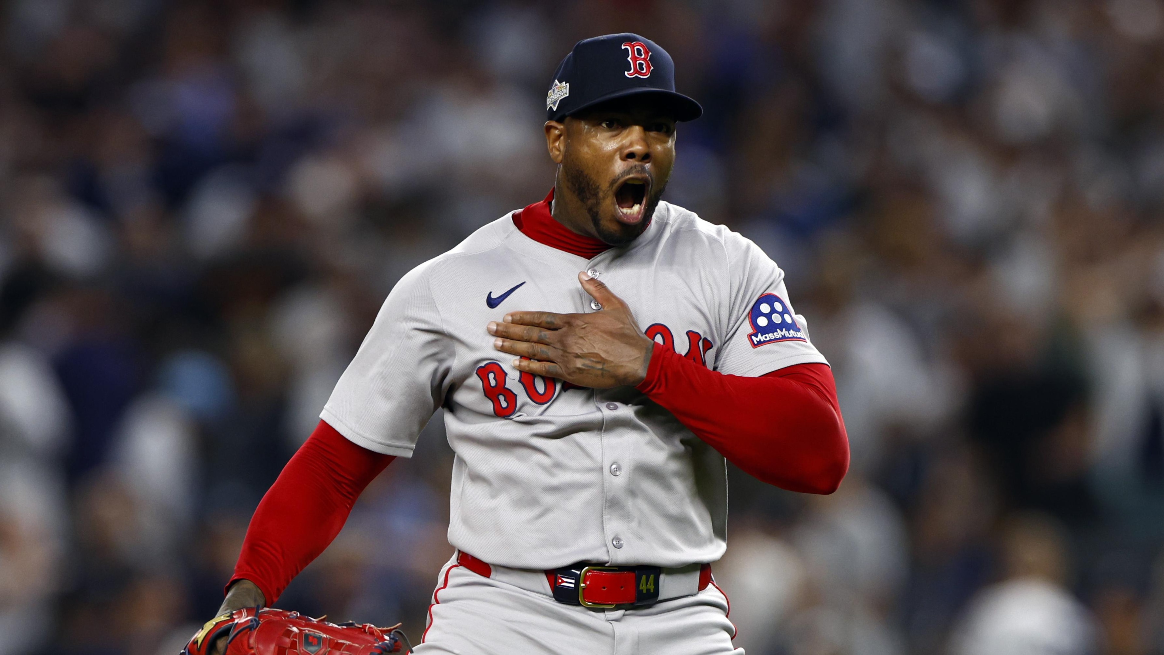 Garrett Crochet knew Alex Cora trusted him, and he delivered: 11 Ks, one run, and a Game 1 win
