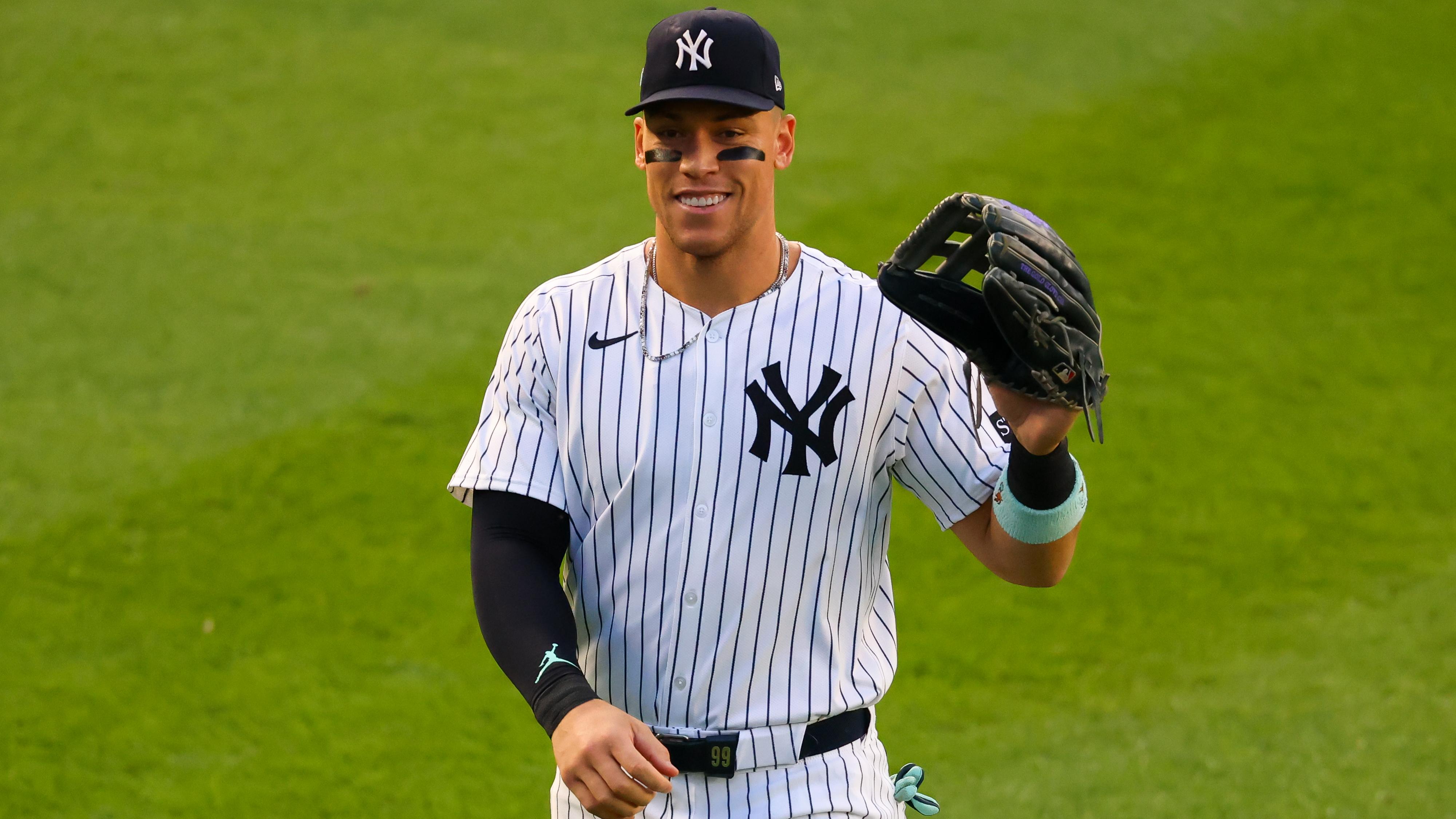 MLB: SEP 30 AL Wild Card - Red Sox at Yankees