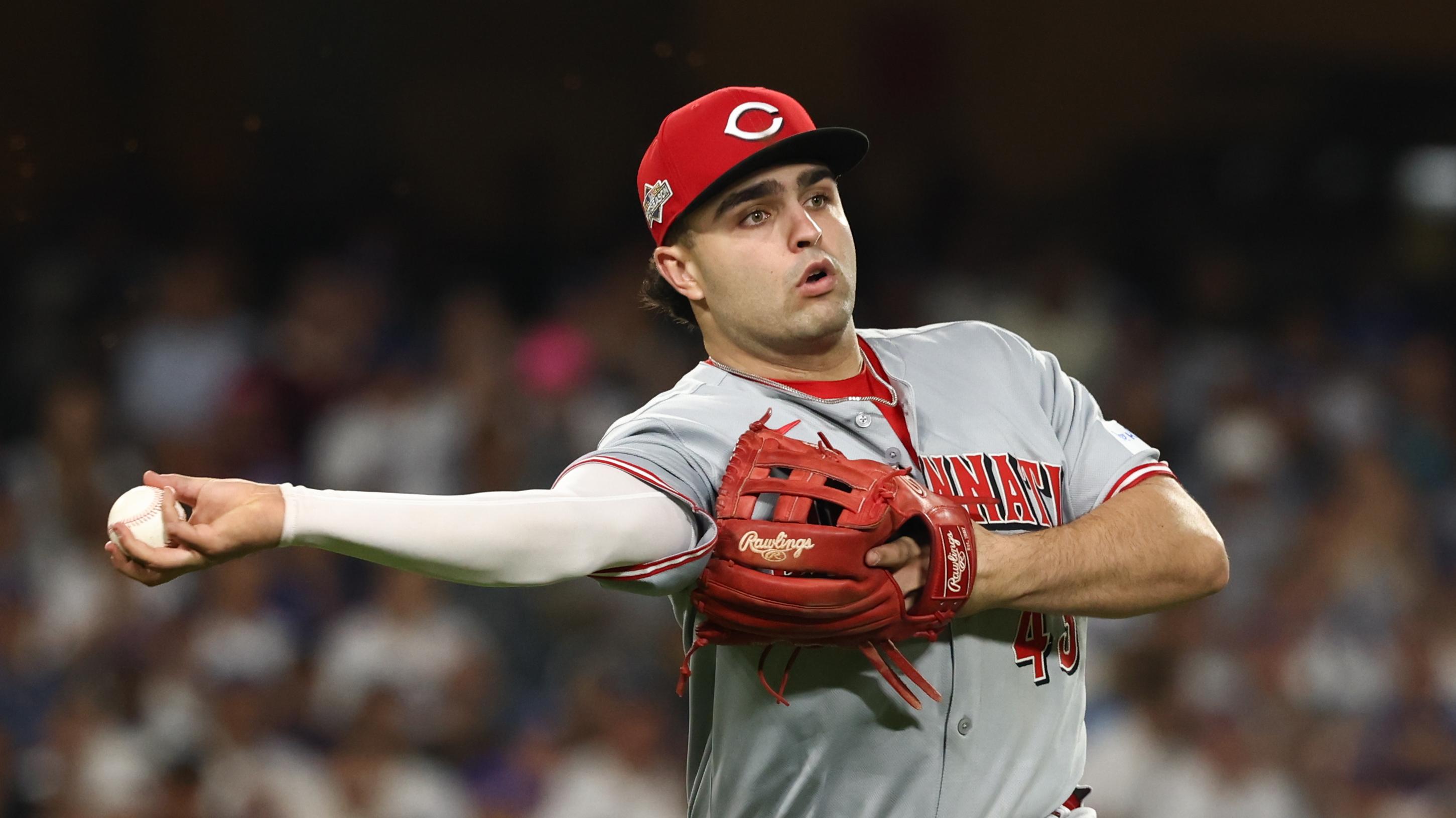 Wild Card Series - Cincinnati Reds v Los Angeles Dodgers - Game 2
