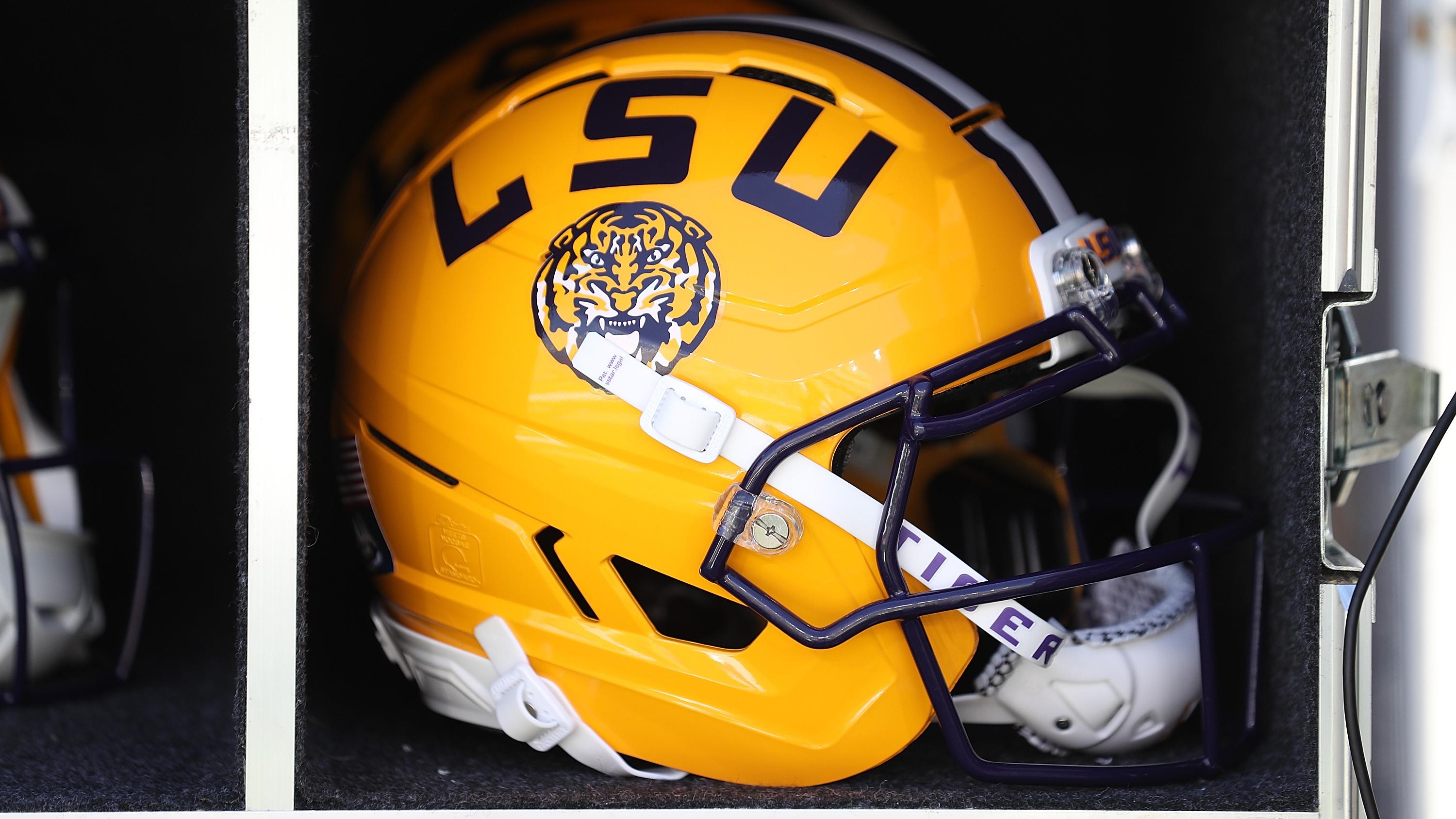 LSU v Ole Miss