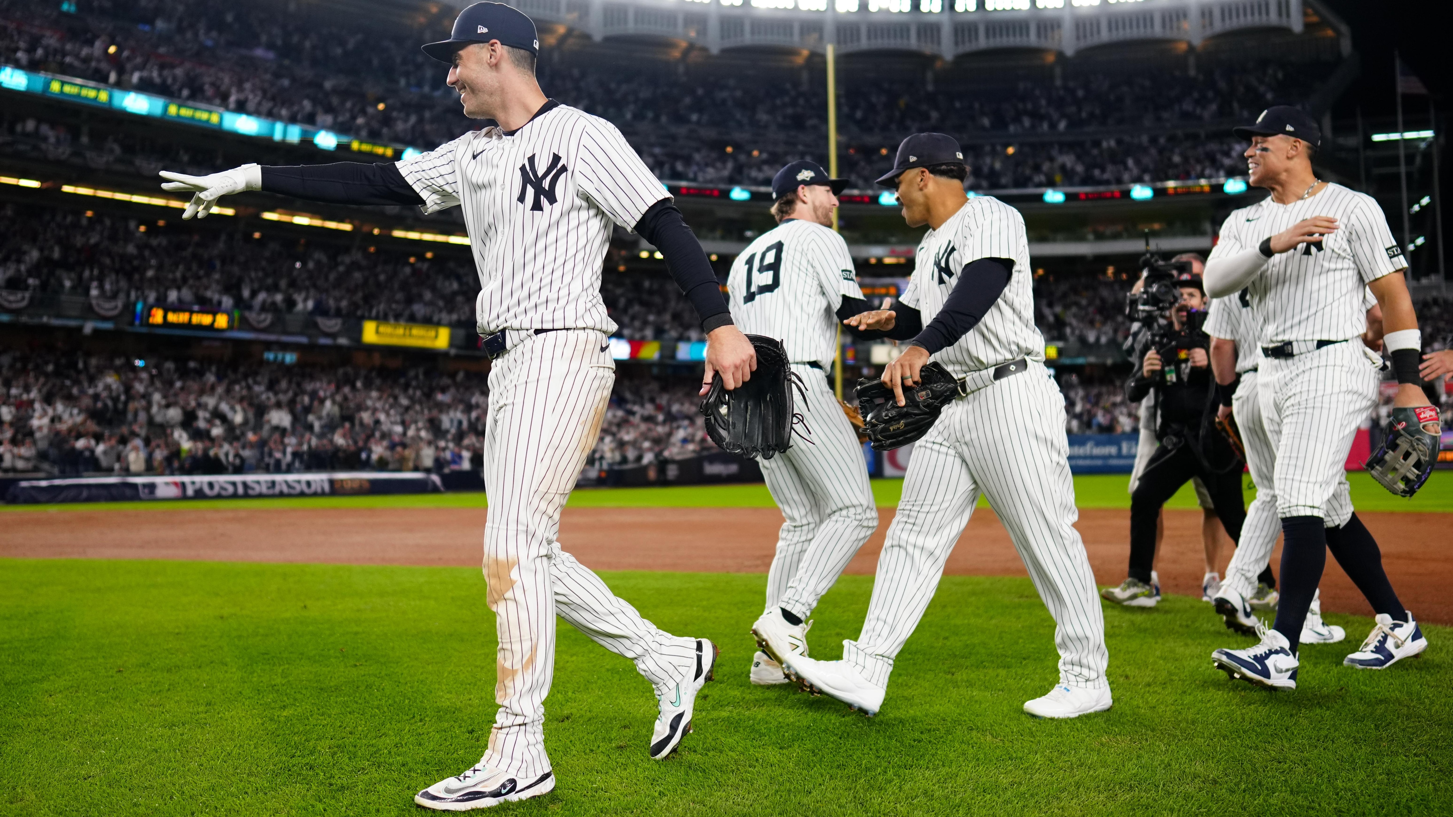 Wild Card Series - Boston Red Sox v New York Yankees - Game 3