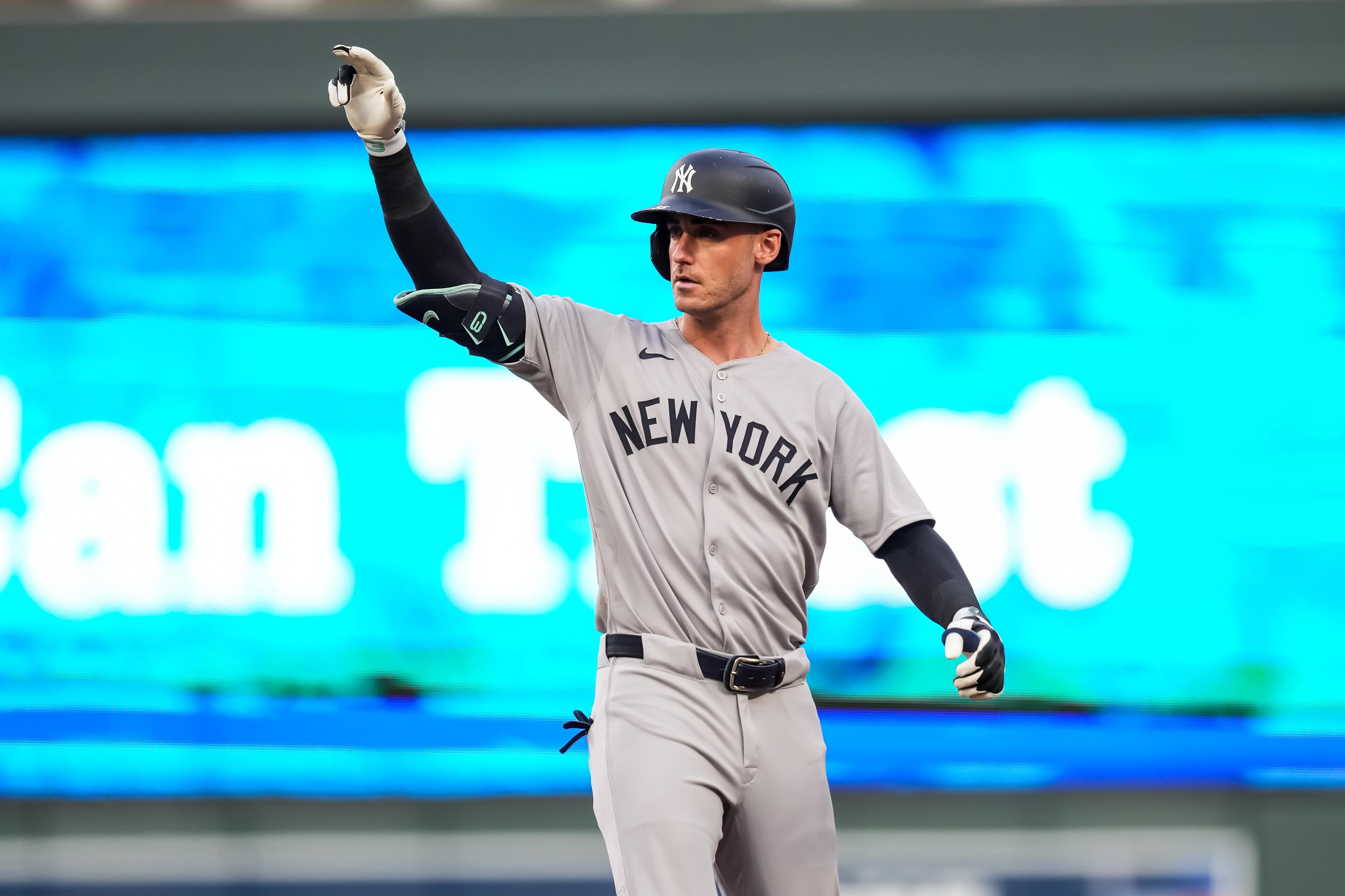 New York Yankees v Minnesota Twins New York Yankees v Minnesota Twins