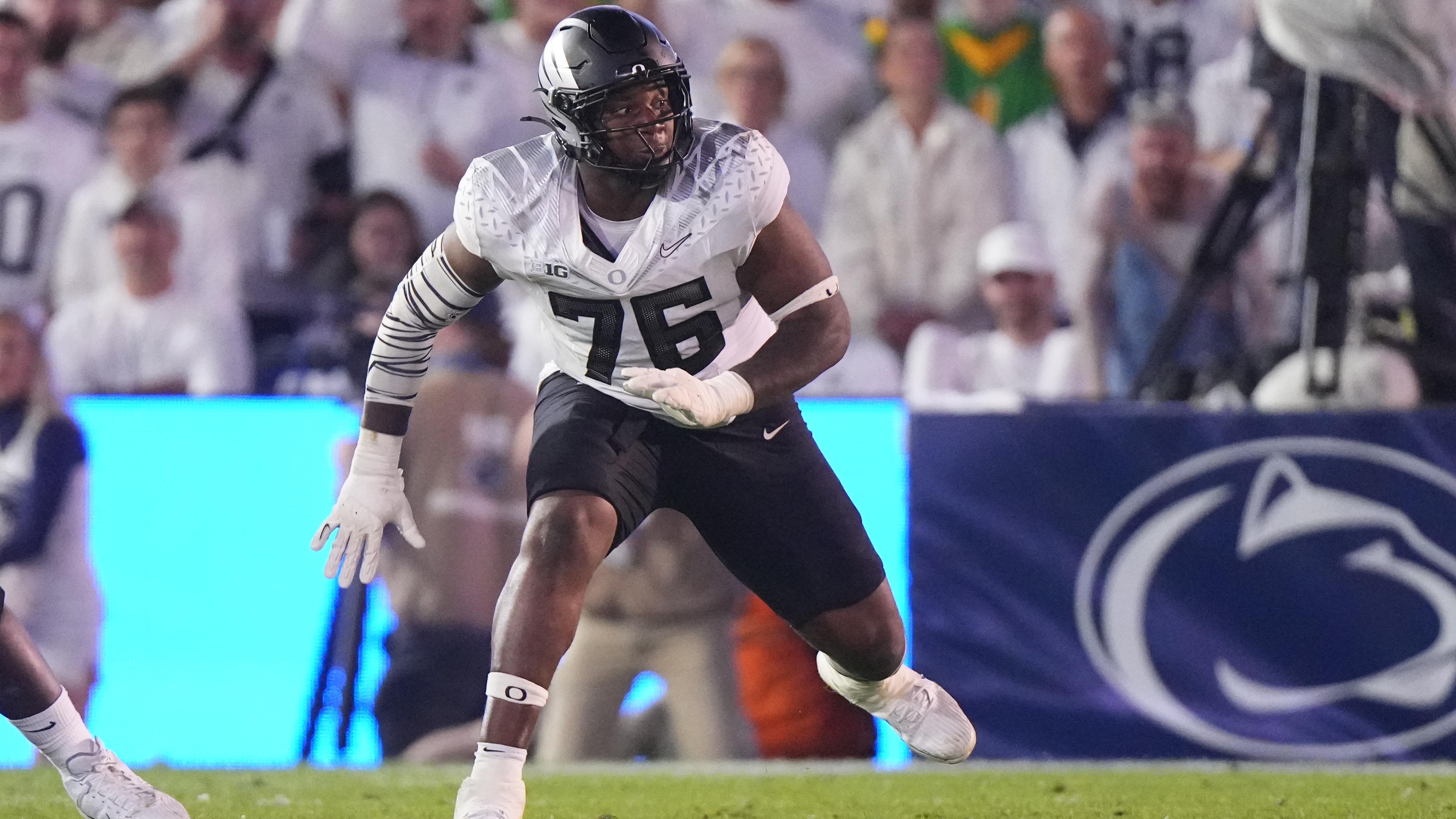 COLLEGE FOOTBALL: SEP 27 Oregon at Penn State COLLEGE FOOTBALL: SEP 27 Oregon at Penn State
