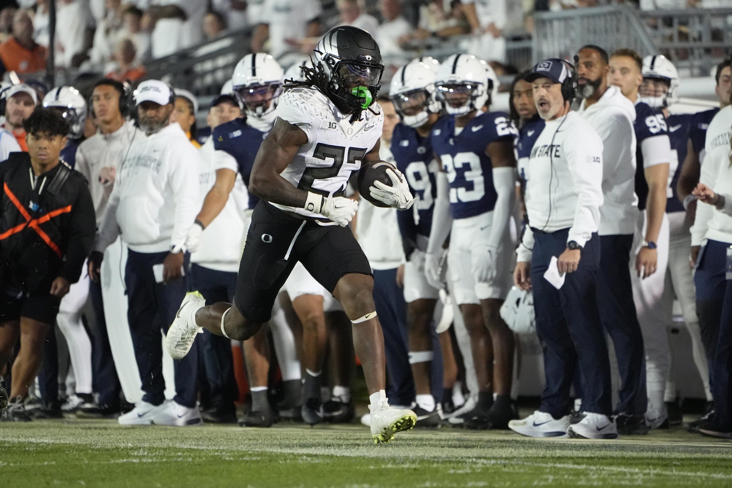 COLLEGE FOOTBALL: SEP 27 Oregon at Penn State