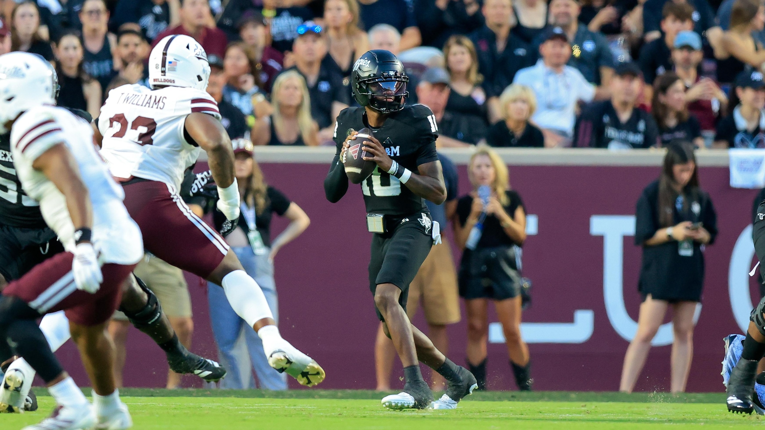 COLLEGE FOOTBALL: OCT 04 Mississippi State at Texas A&M