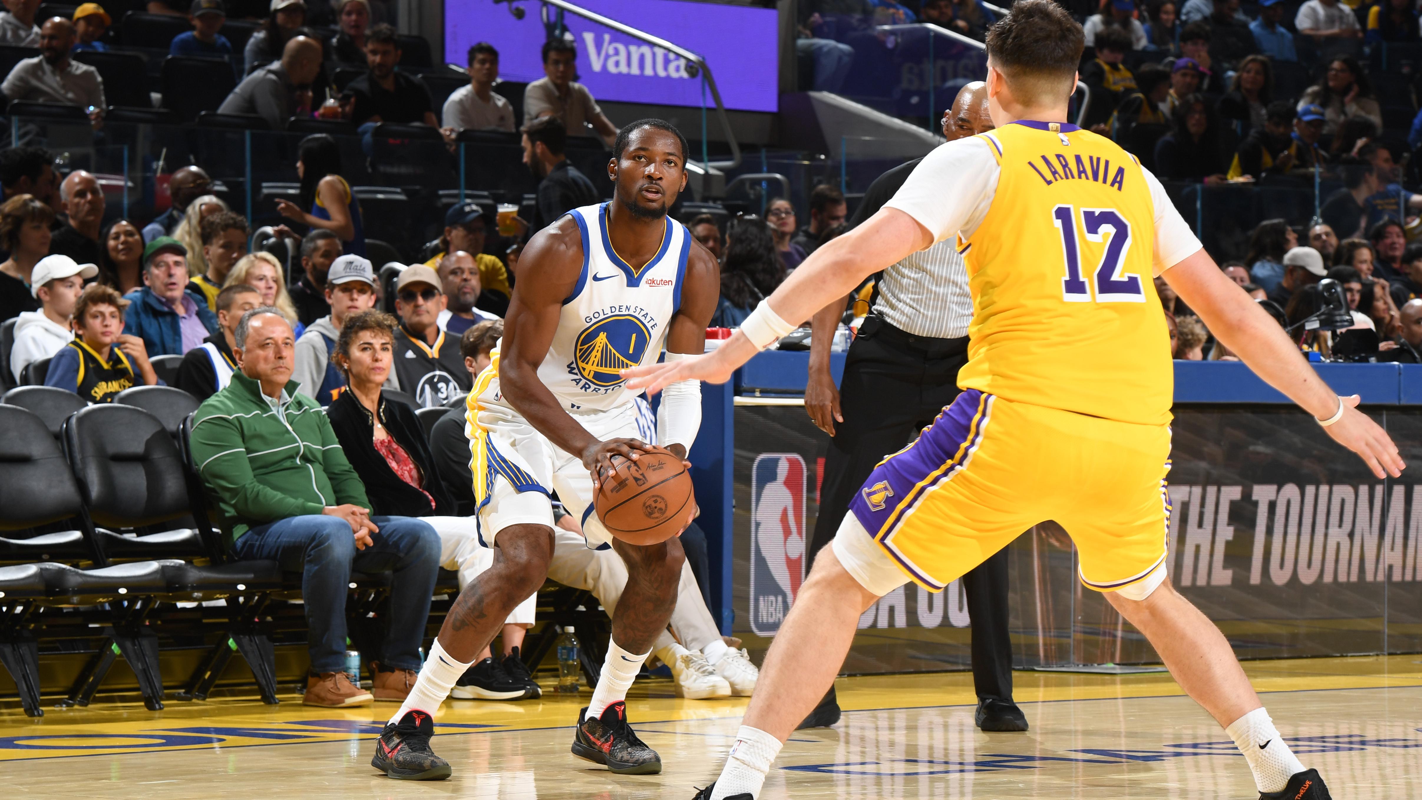 Los Angeles Lakers v Golden State Warriors