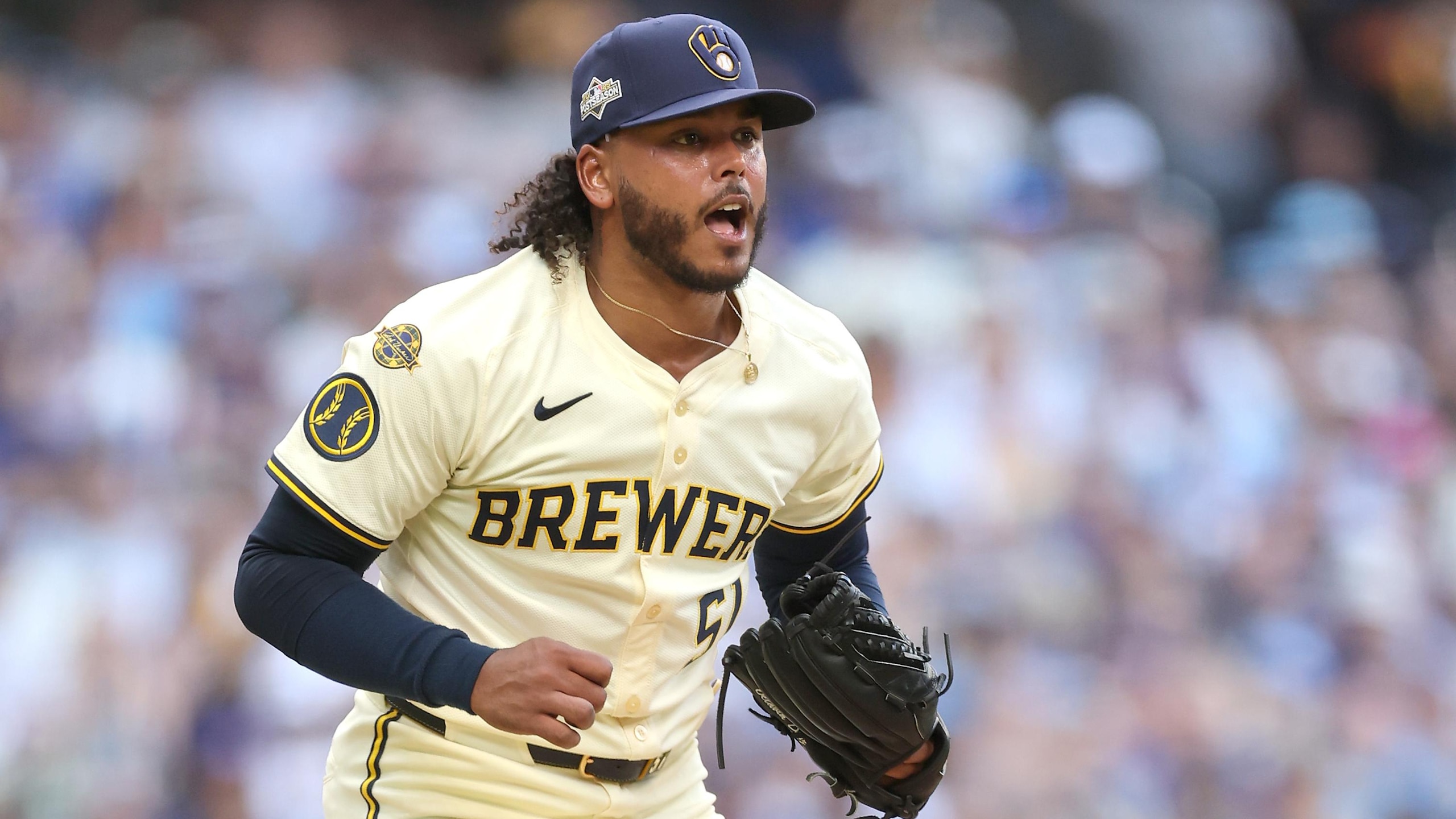 Division Series - Chicago Cubs v Milwaukee Brewers - Game One