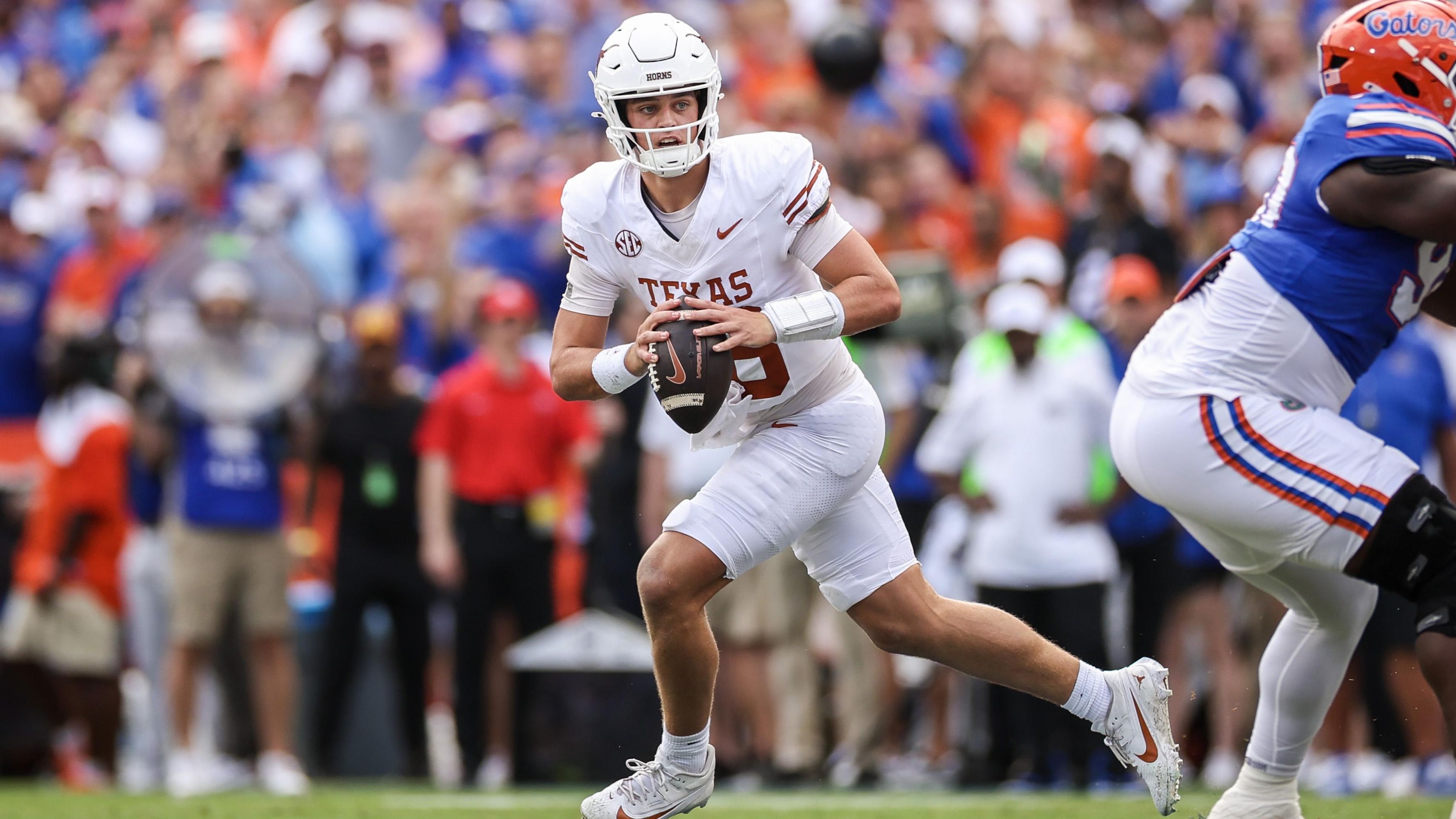 Arch Manning’s Continued Struggles Worry CFB Fans as Florida Upsets No. 9 Texas
