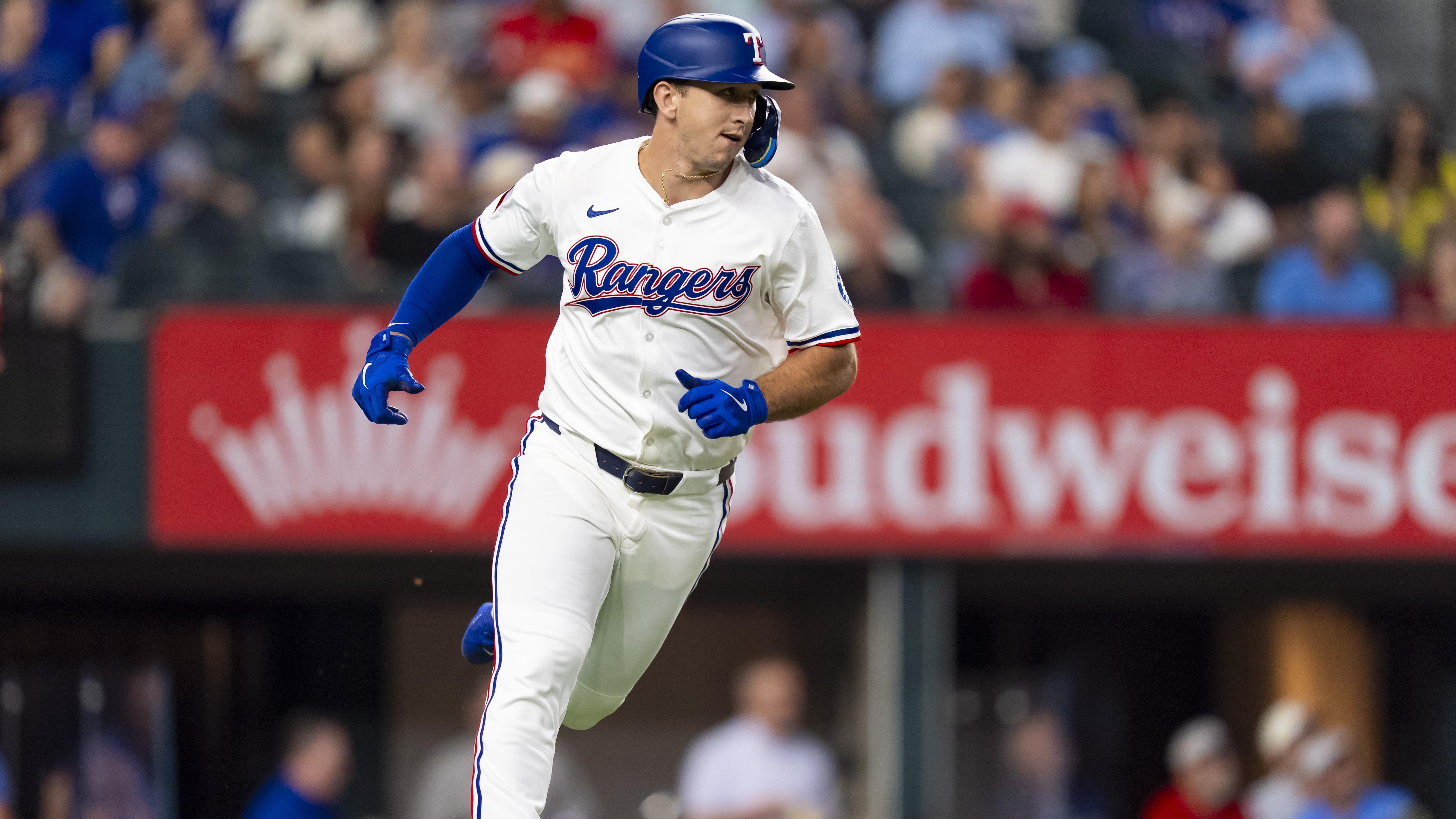 Los Angeles Angels v Texas Rangers