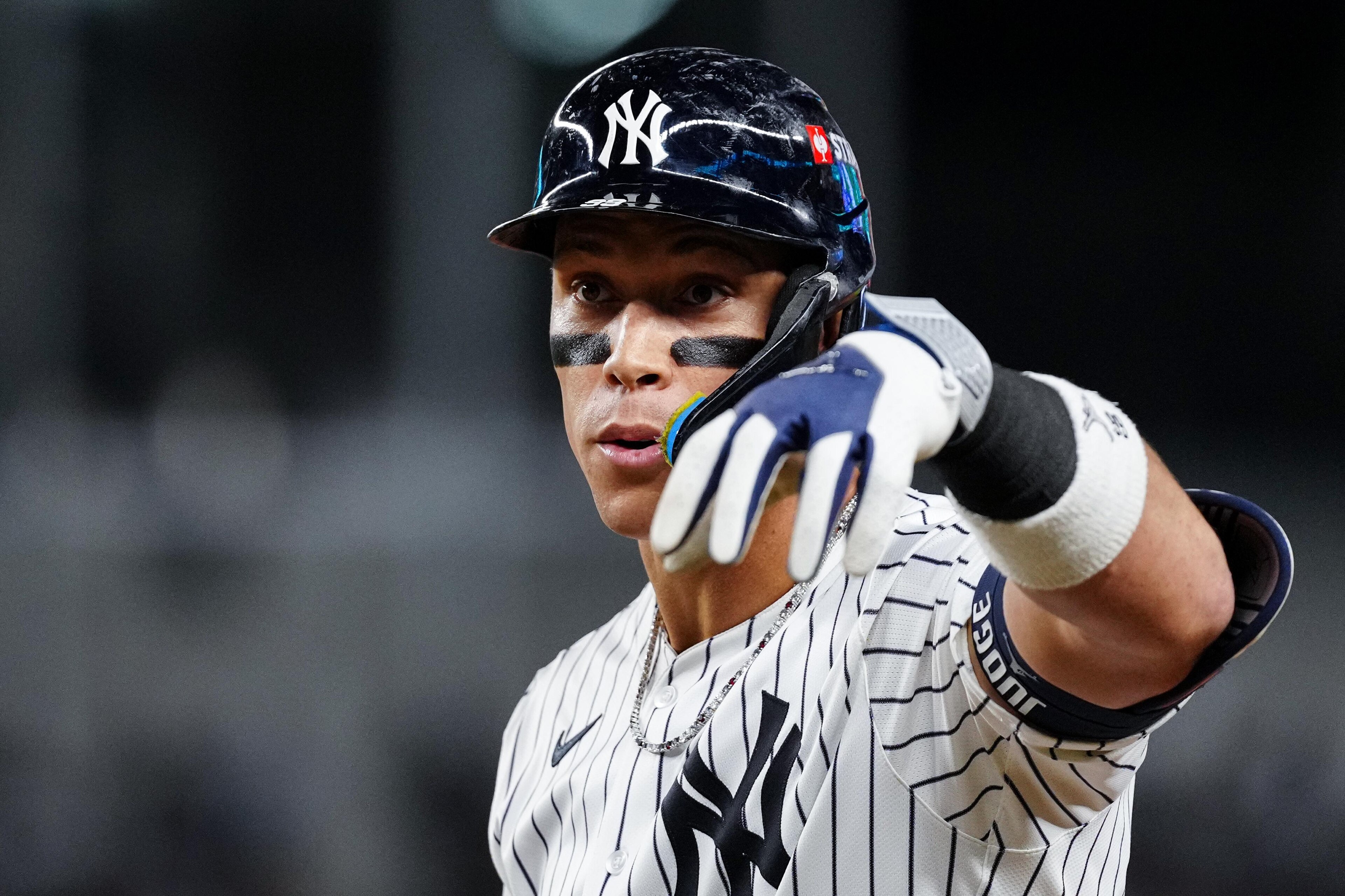 Division Series - Toronto Blue Jays v New York Yankees - Game 3 Division Series - Toronto Blue Jays v New York Yankees - Game 3
