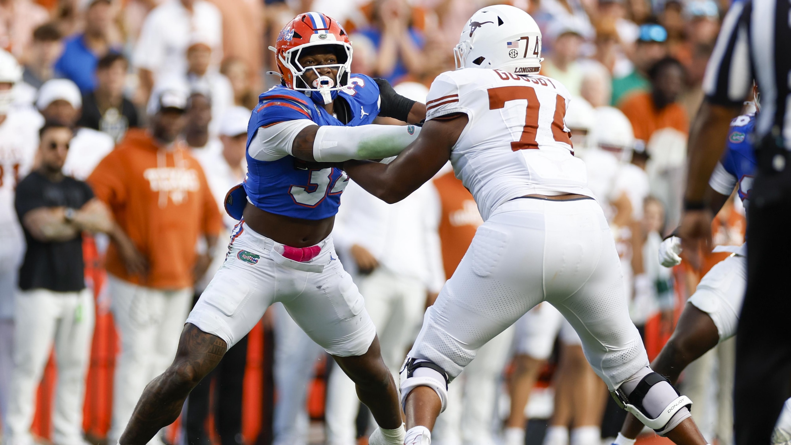 COLLEGE FOOTBALL: OCT 04 Texas at Florida COLLEGE FOOTBALL: OCT 04 Texas at Florida