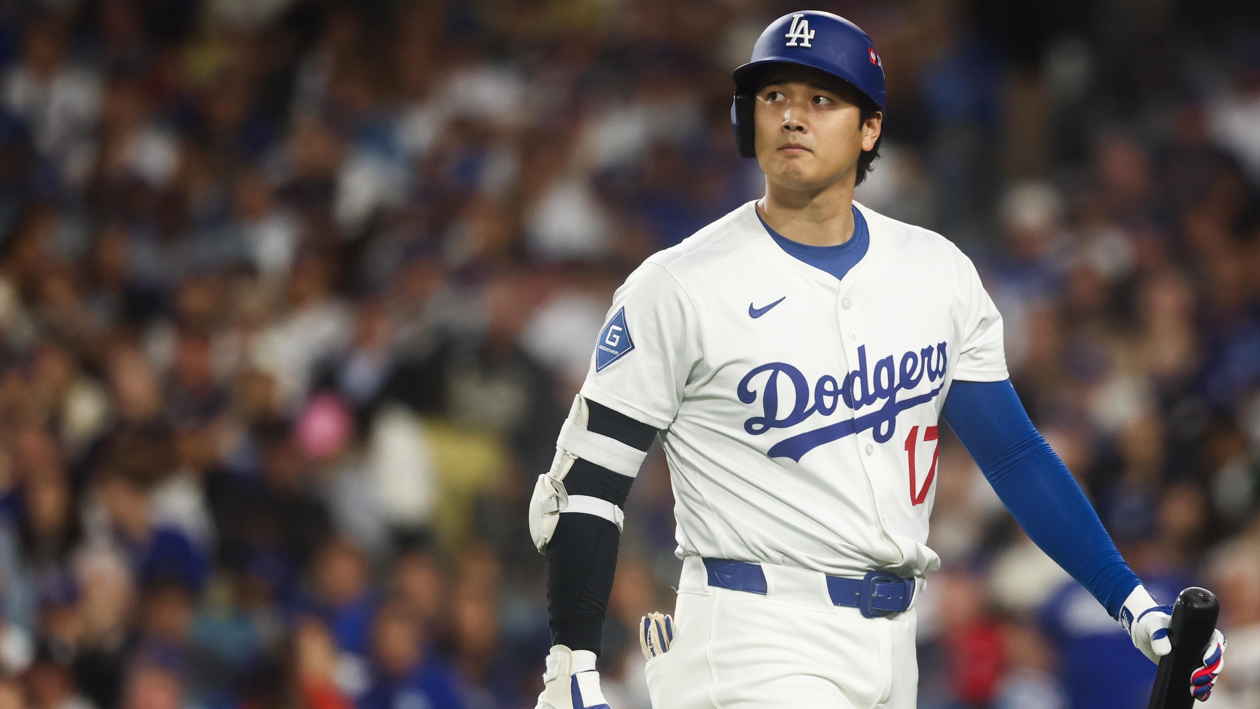 Division Series - Philadelphia Phillies v Los Angeles Dodgers - Game 3