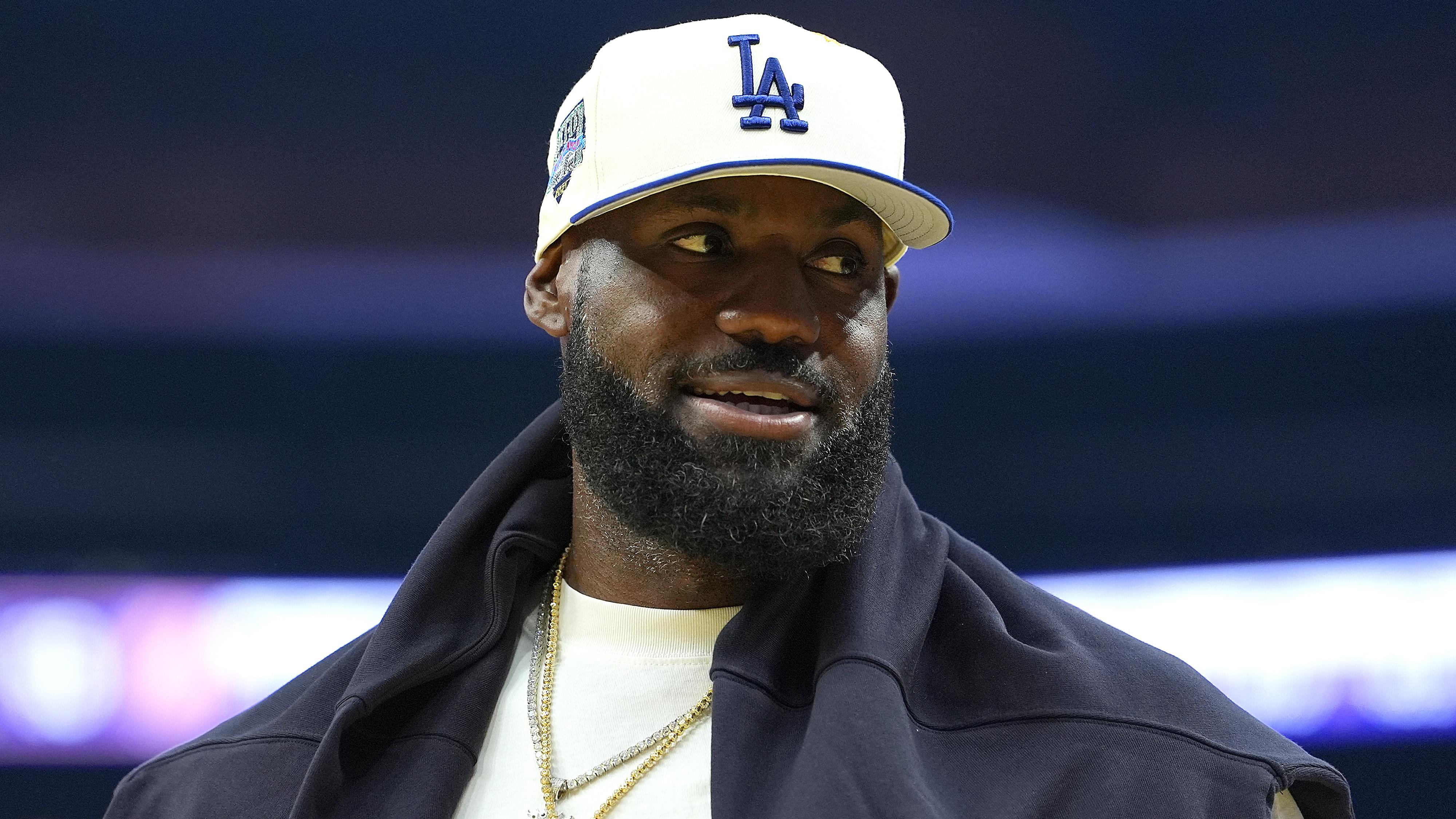 LeBron James Back with Lakers; Season Debut Nears