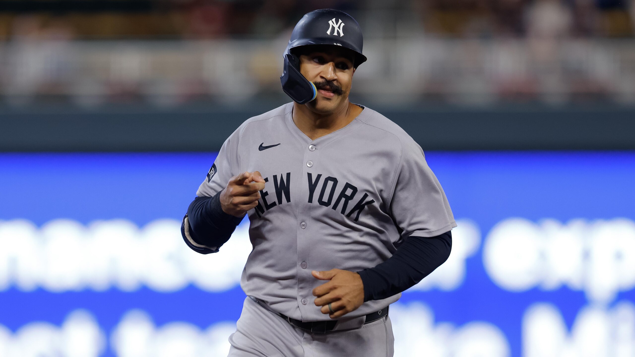 MLB: SEP 17 Yankees at Twins