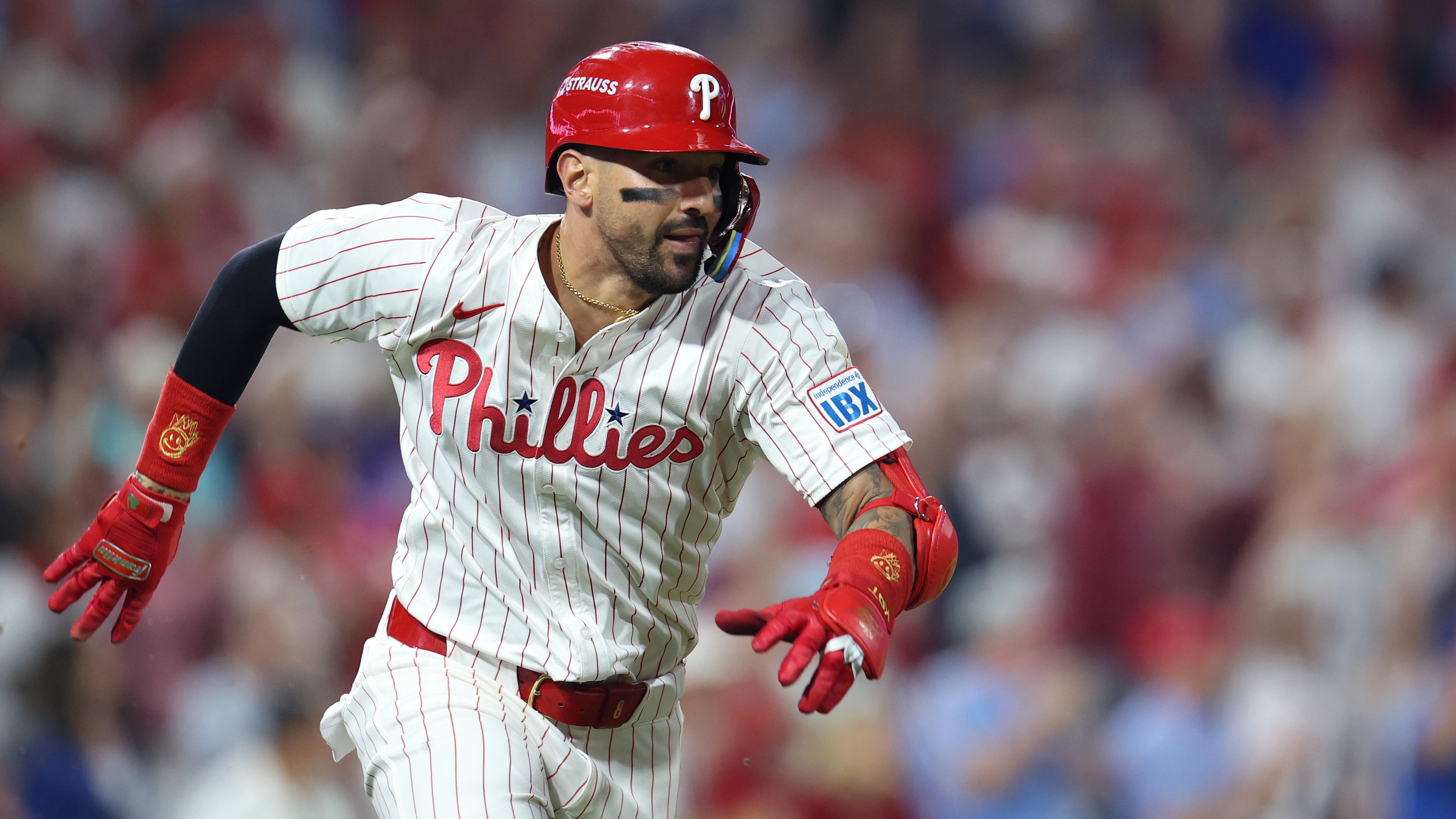 Division Series - Los Angeles Dodgers v Philadelphia Phillies - Game Two Division Series - Los Angeles Dodgers v Philadelphia Phillies - Game Two