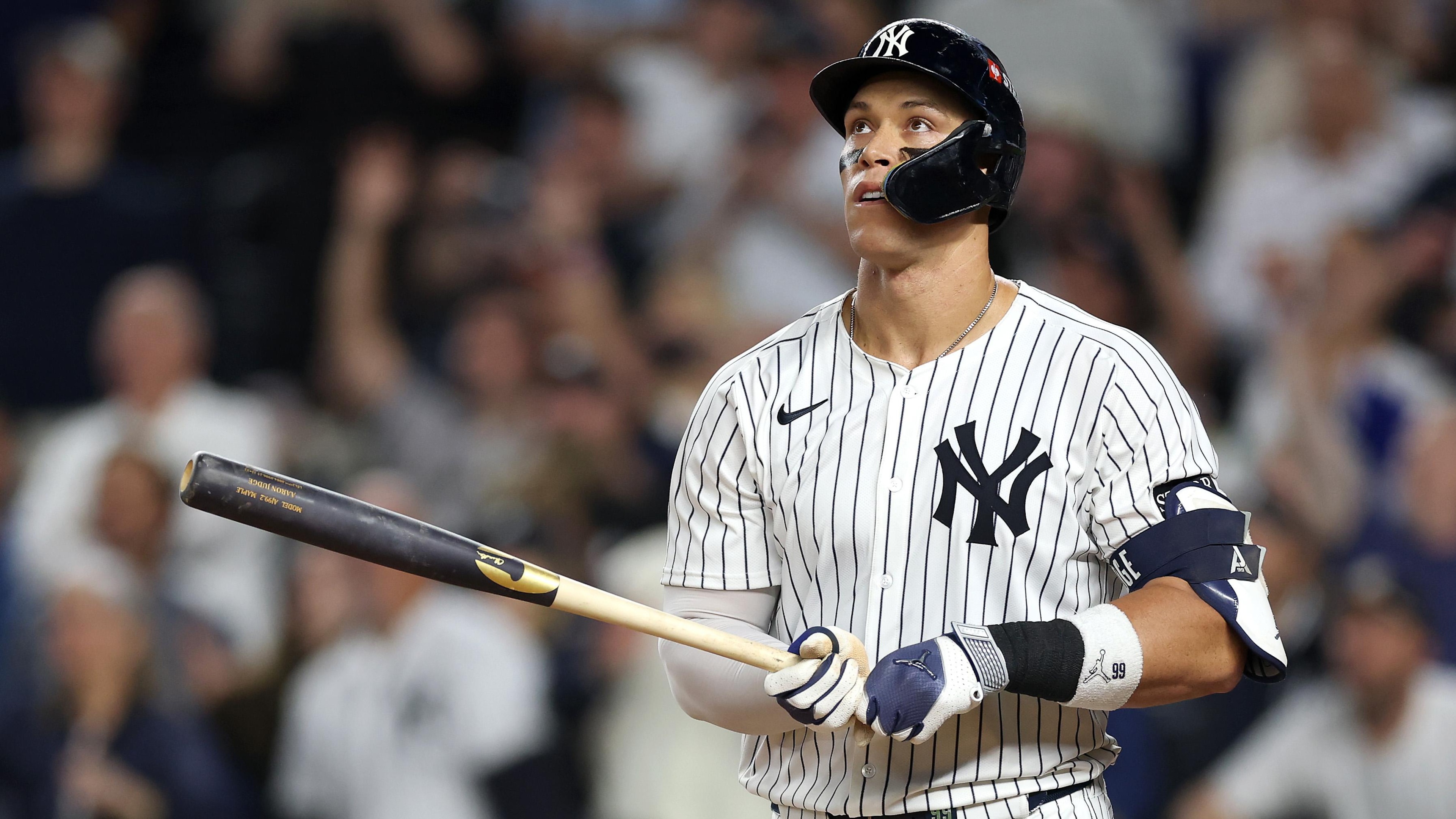 Division Series - Toronto Blue Jays v New York Yankees - Game Three Division Series - Toronto Blue Jays v New York Yankees - Game Three