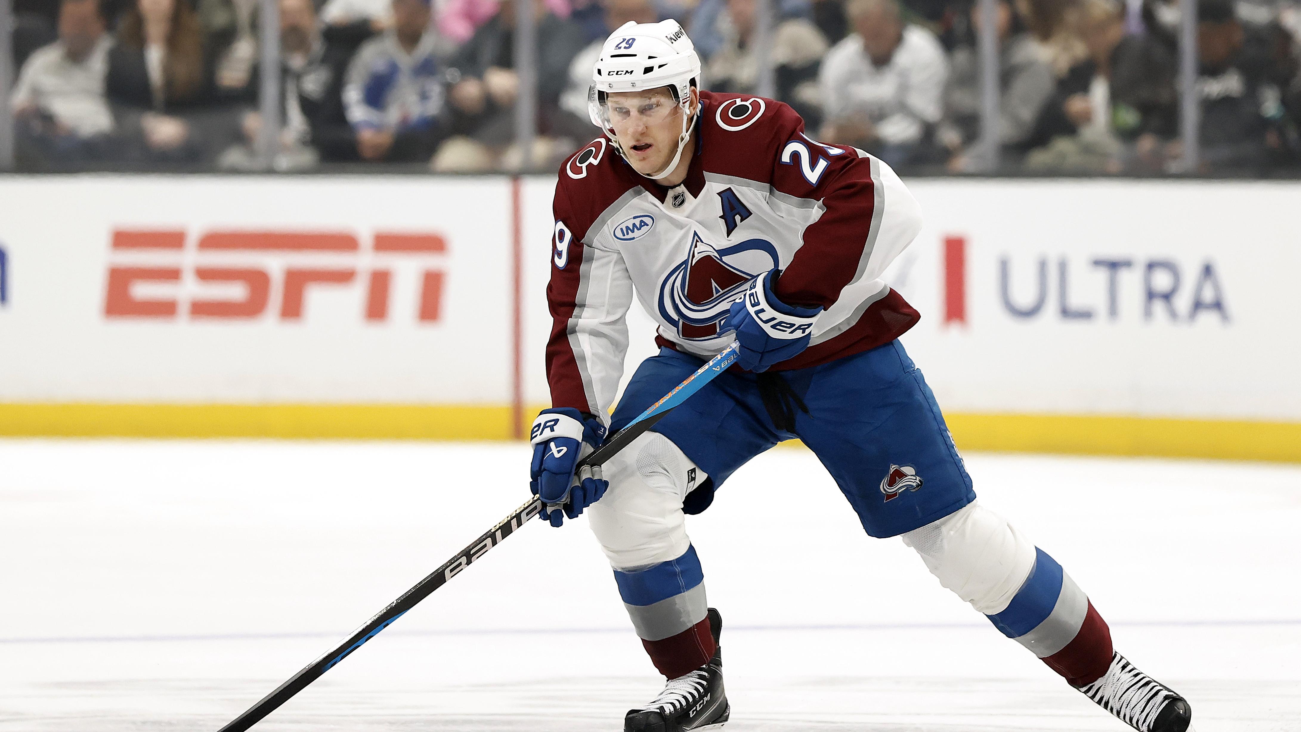 Colorado Avalanche v Los Angeles Kings